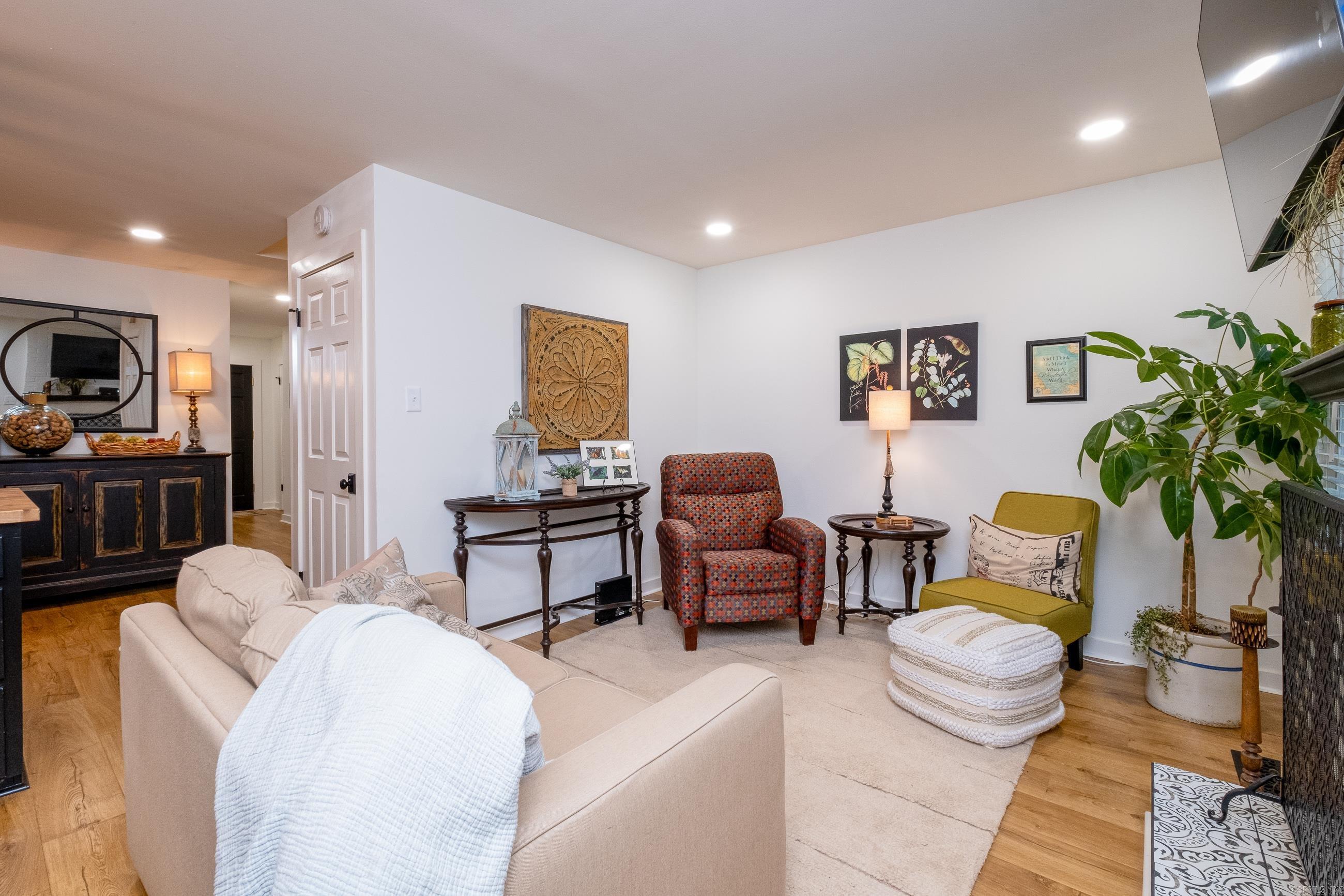 CAMBRIDGE PLACE HPR - Residential