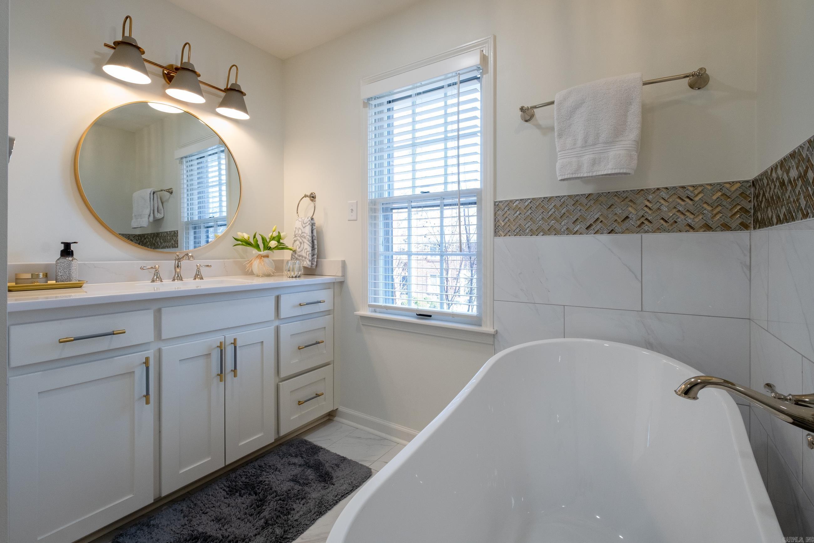 CAMBRIDGE PLACE HPR - Residential