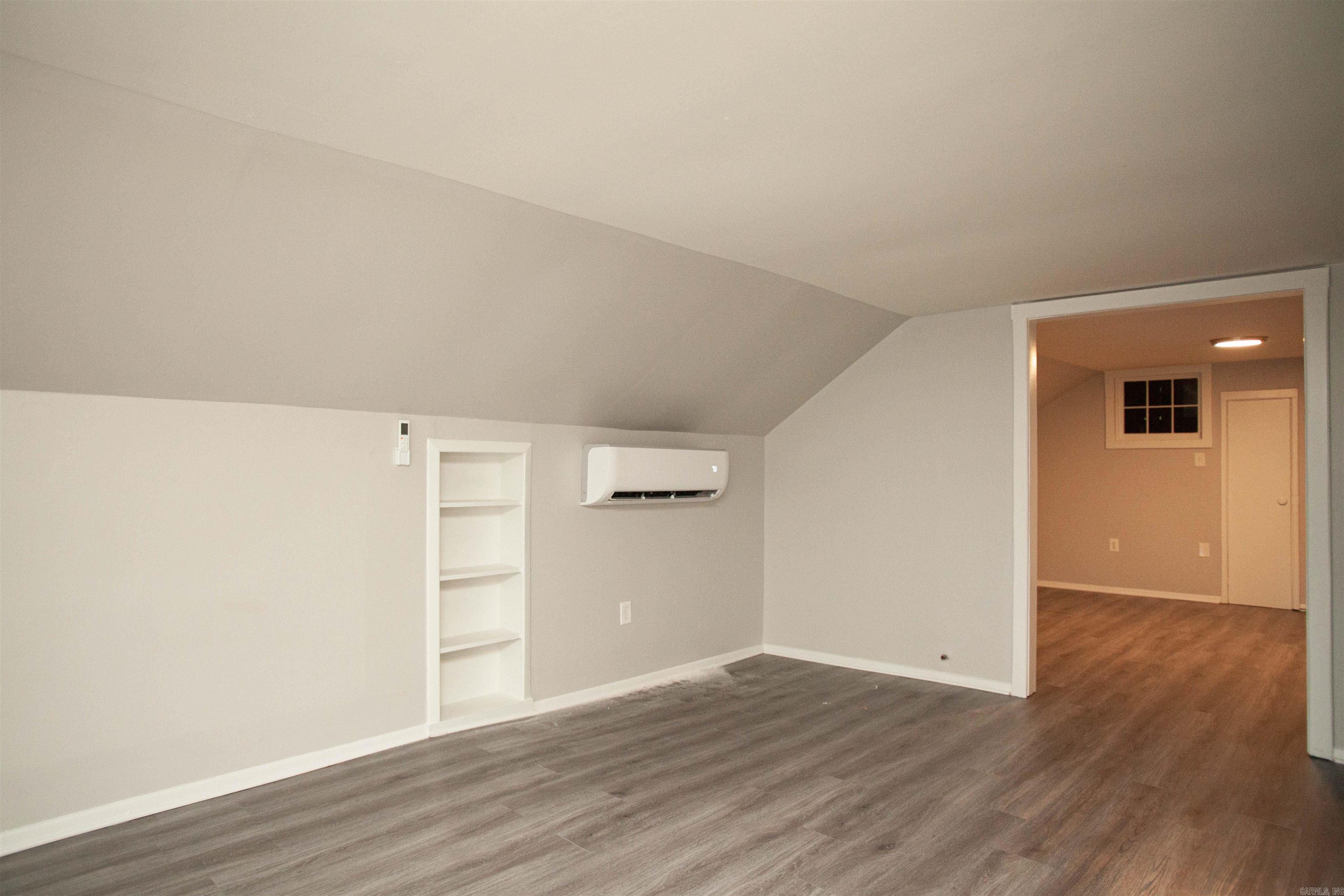 Centenial - Residential Lease