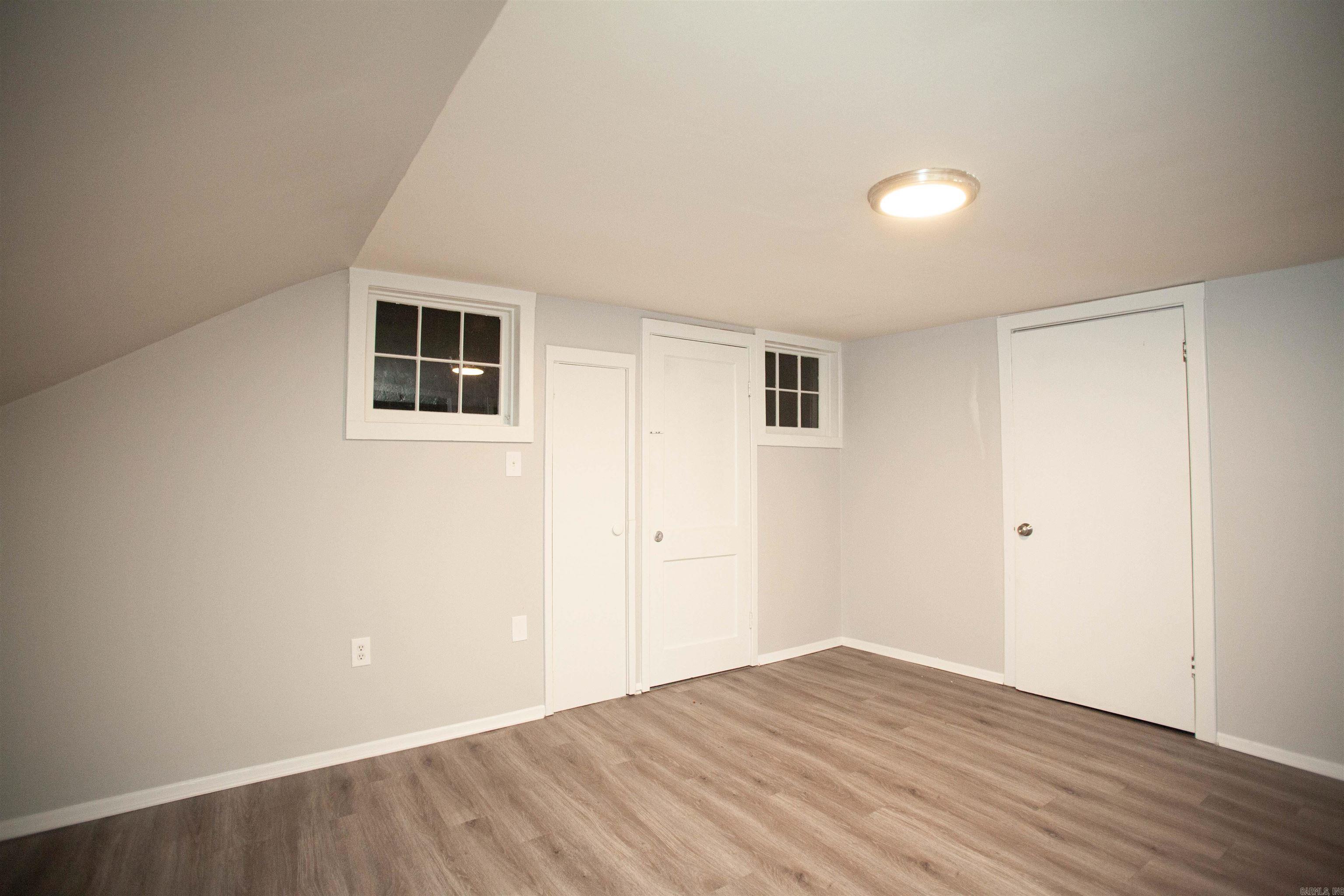 Centenial - Residential Lease