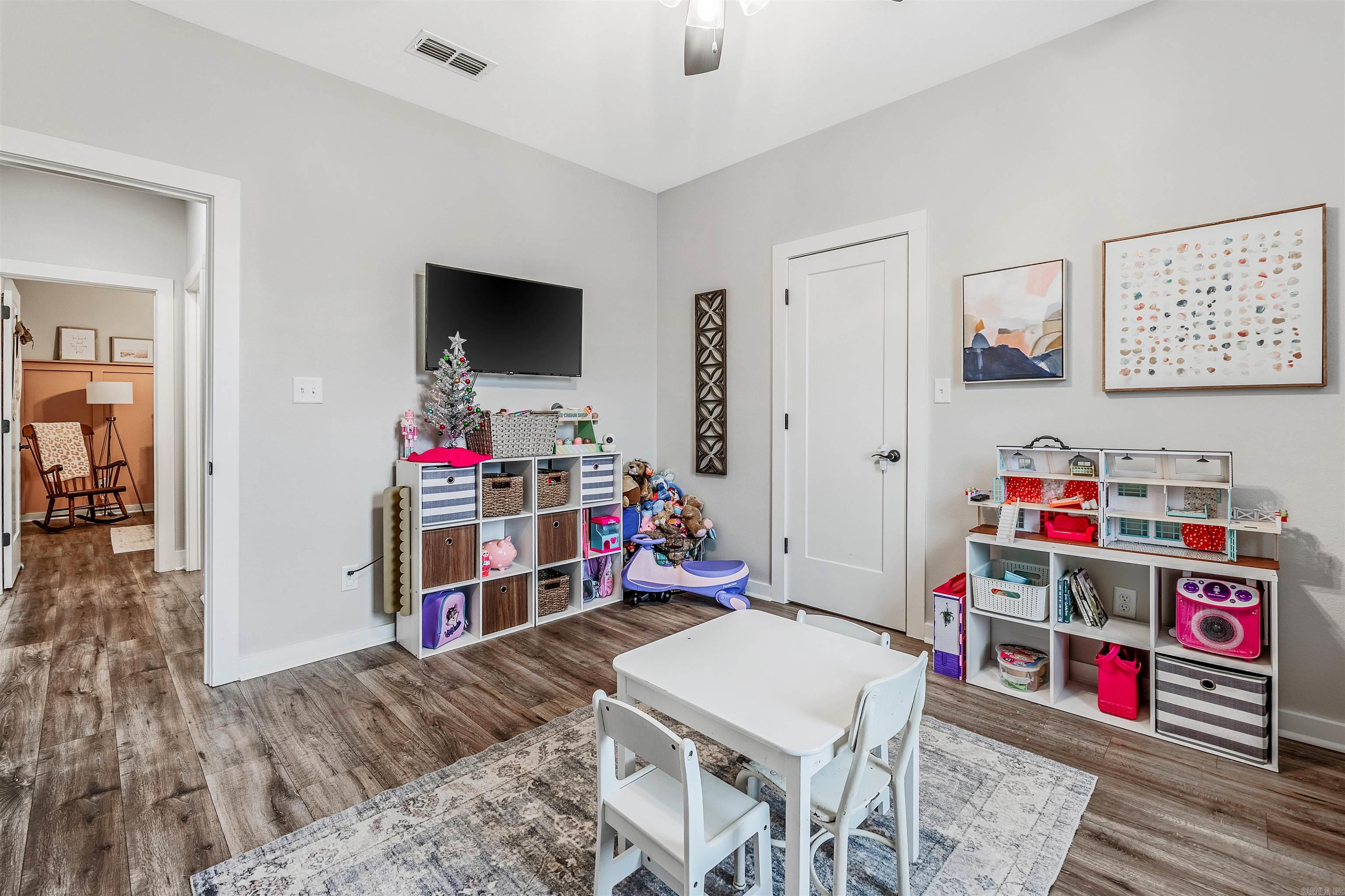 CROSSROADS VILLAGE - Residential