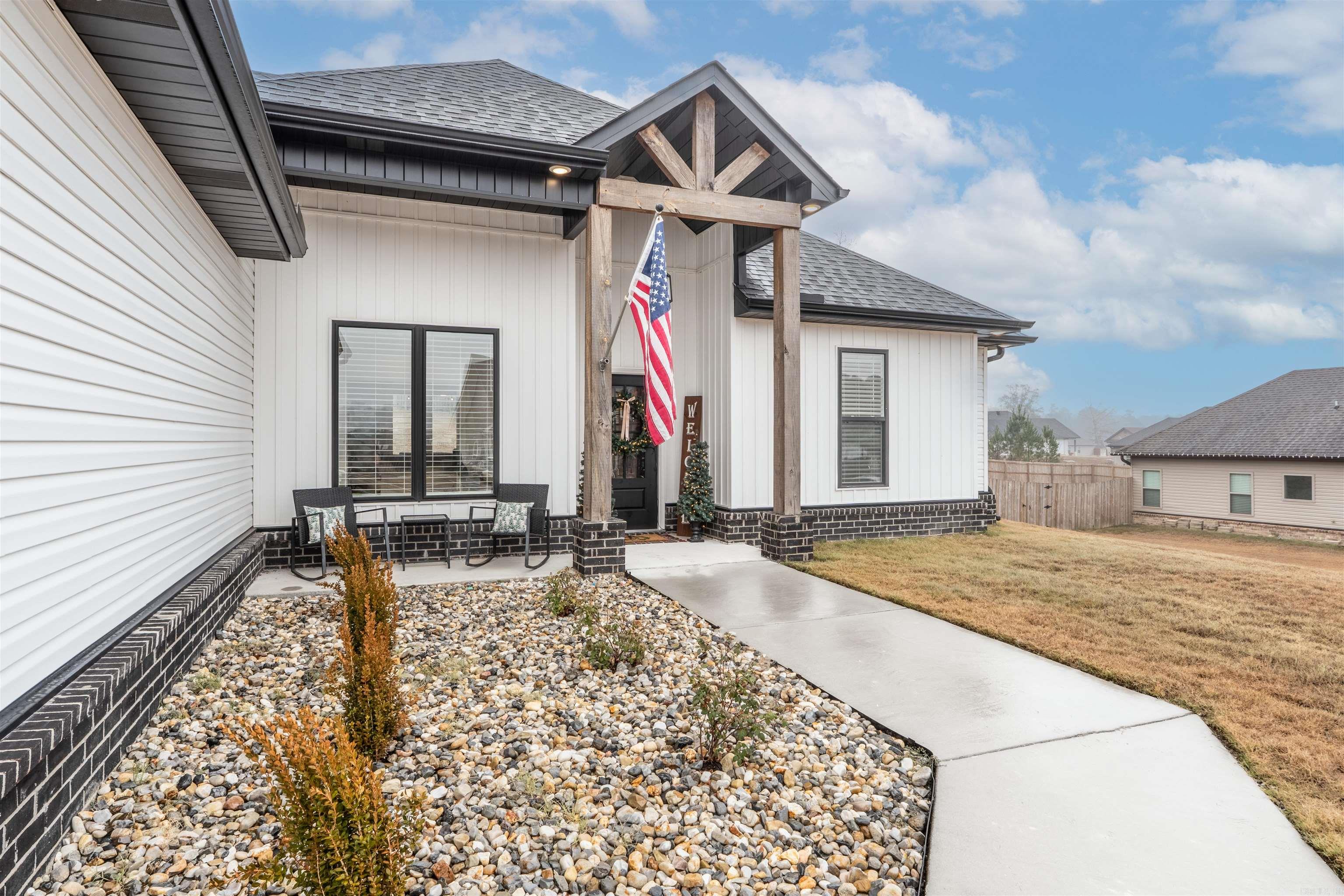 CROSSROADS VILLAGE - Residential