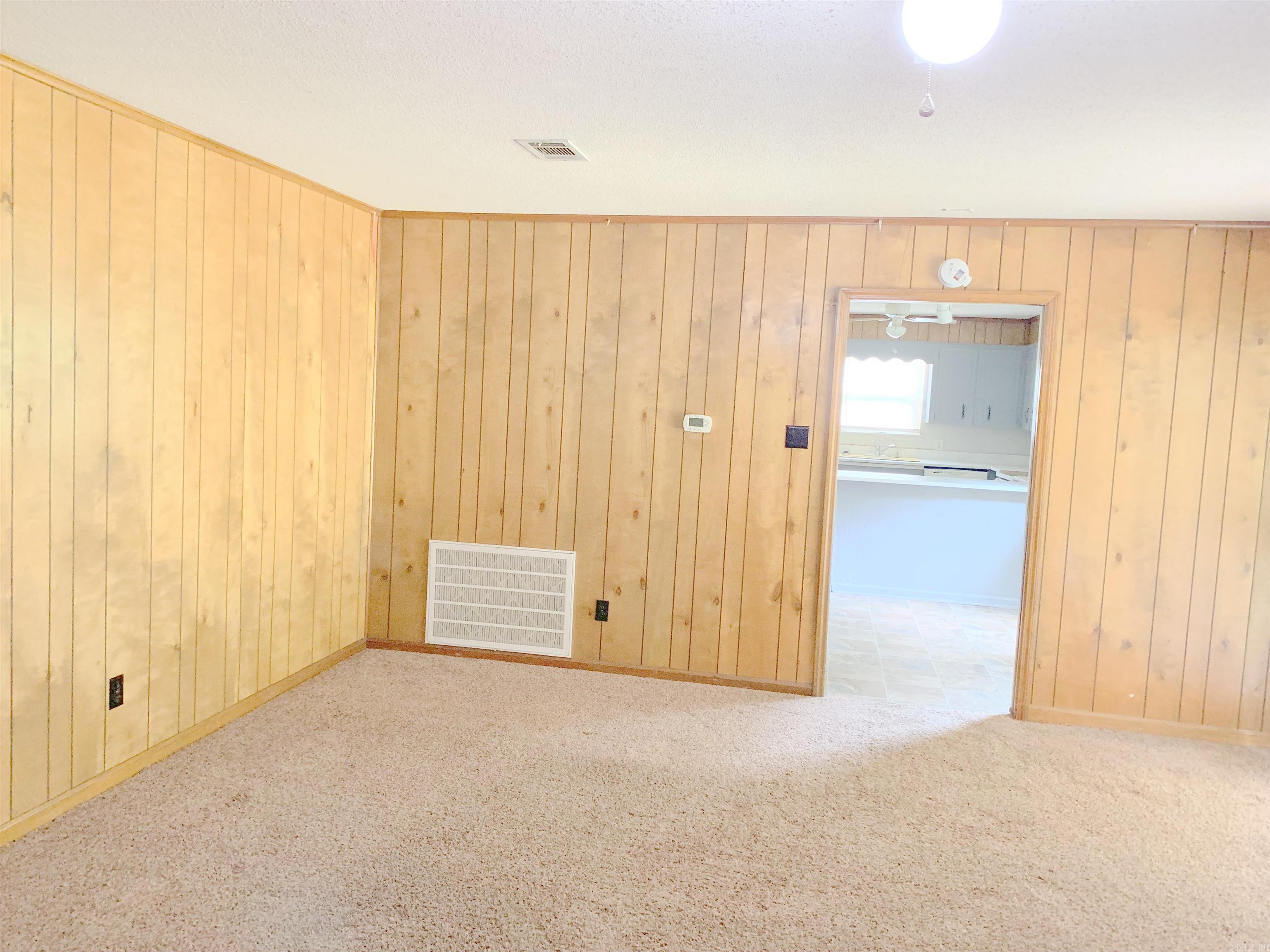 ARBOR OAKS - Residential