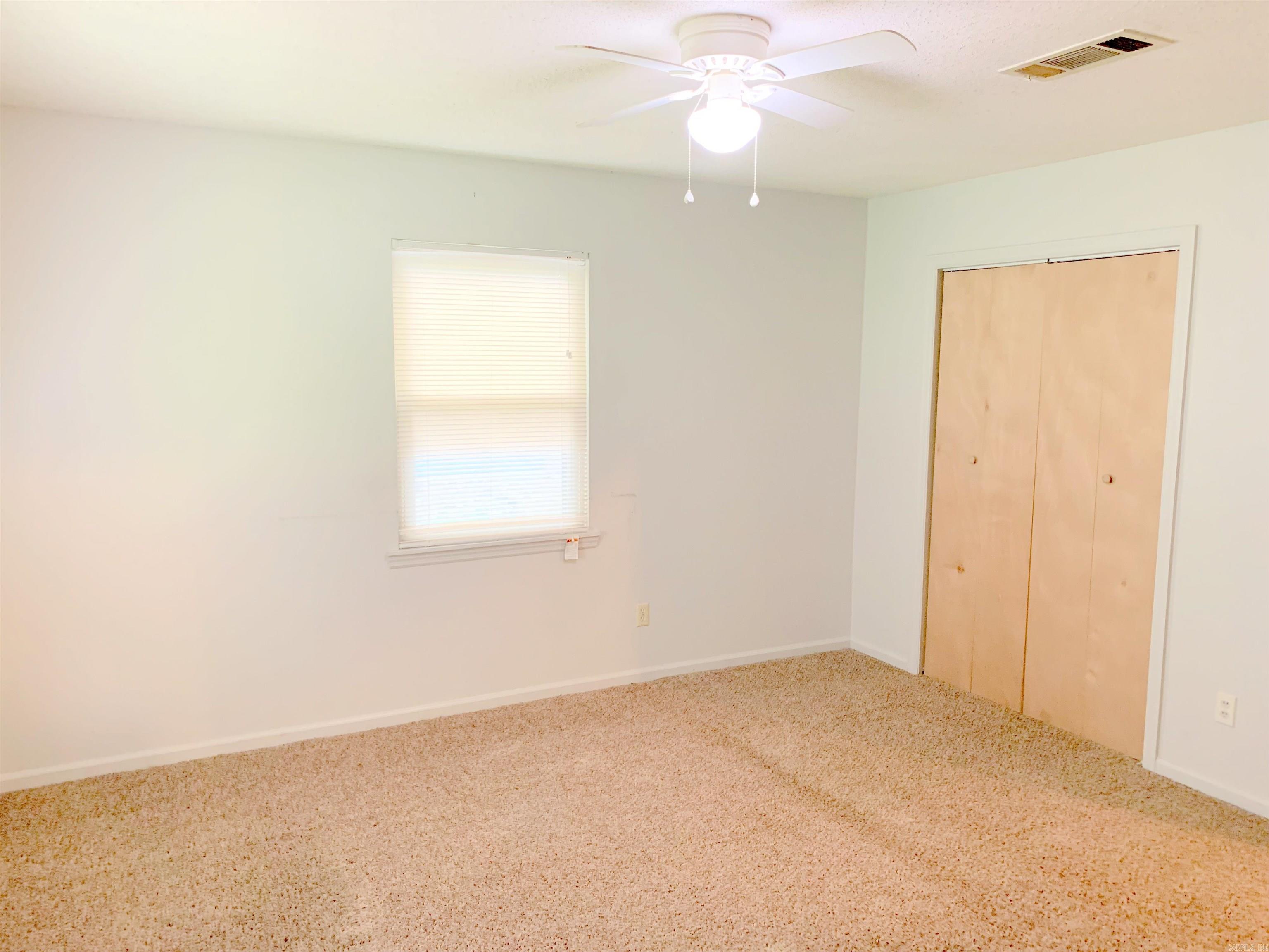 ARBOR OAKS - Residential