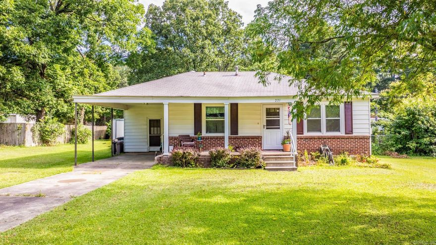 Welcome Home to this conveniently located property in the city! Original hardwoods, two bedrooms, one bath with updated shower 2023, plus laundry/mud space; This one has also had updated windows throughout! Do you love to garden, have pets, or kiddos? With nearly an acre, this one will meet any and all of your needs! Complete with storage building. Come and see if this is the one for you!