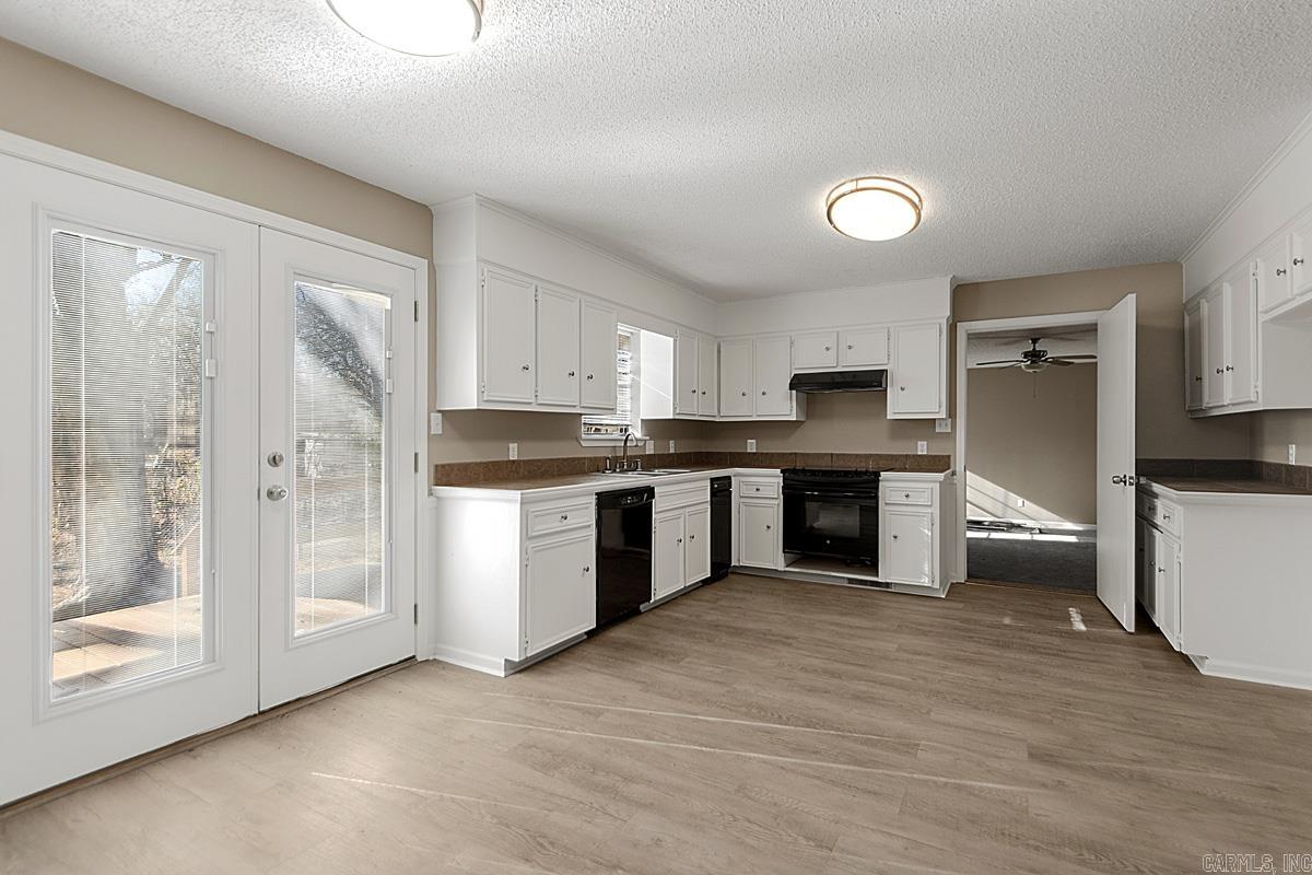 PINE GROVE - Residential