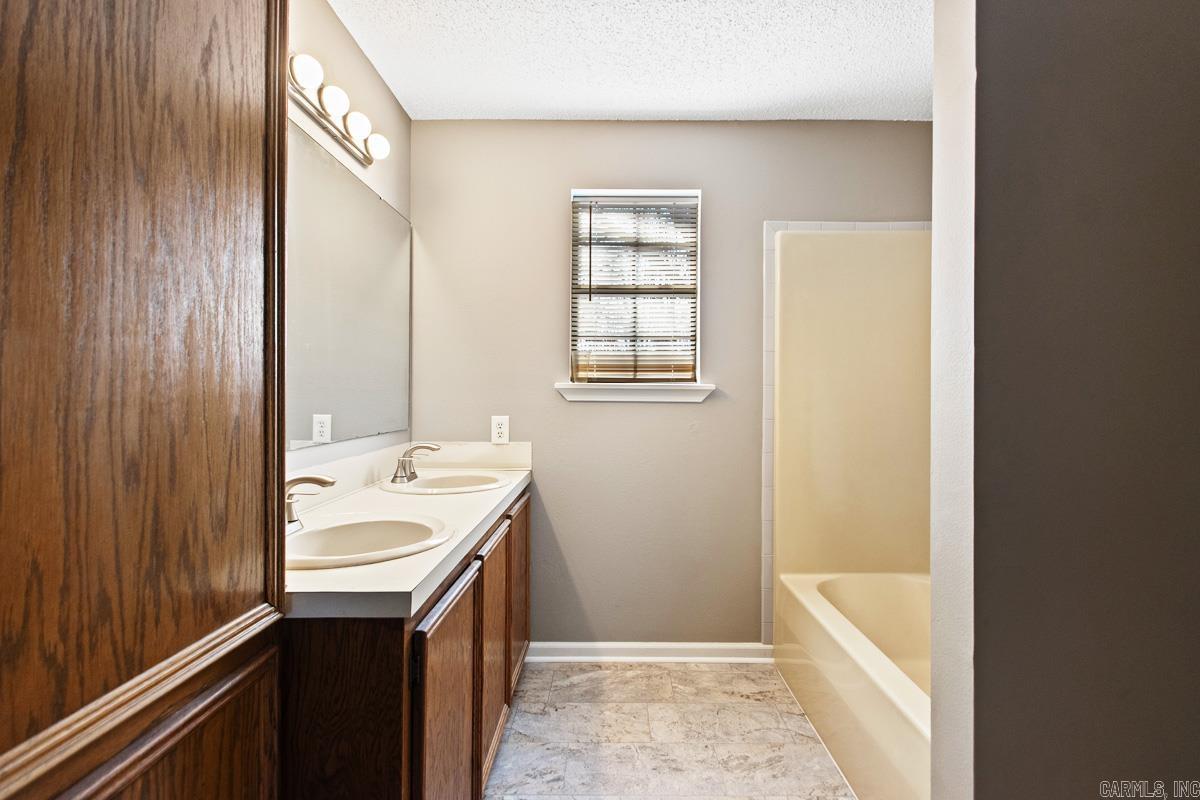 PINE GROVE - Residential