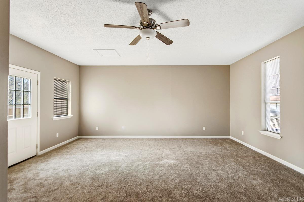 PINE GROVE - Residential