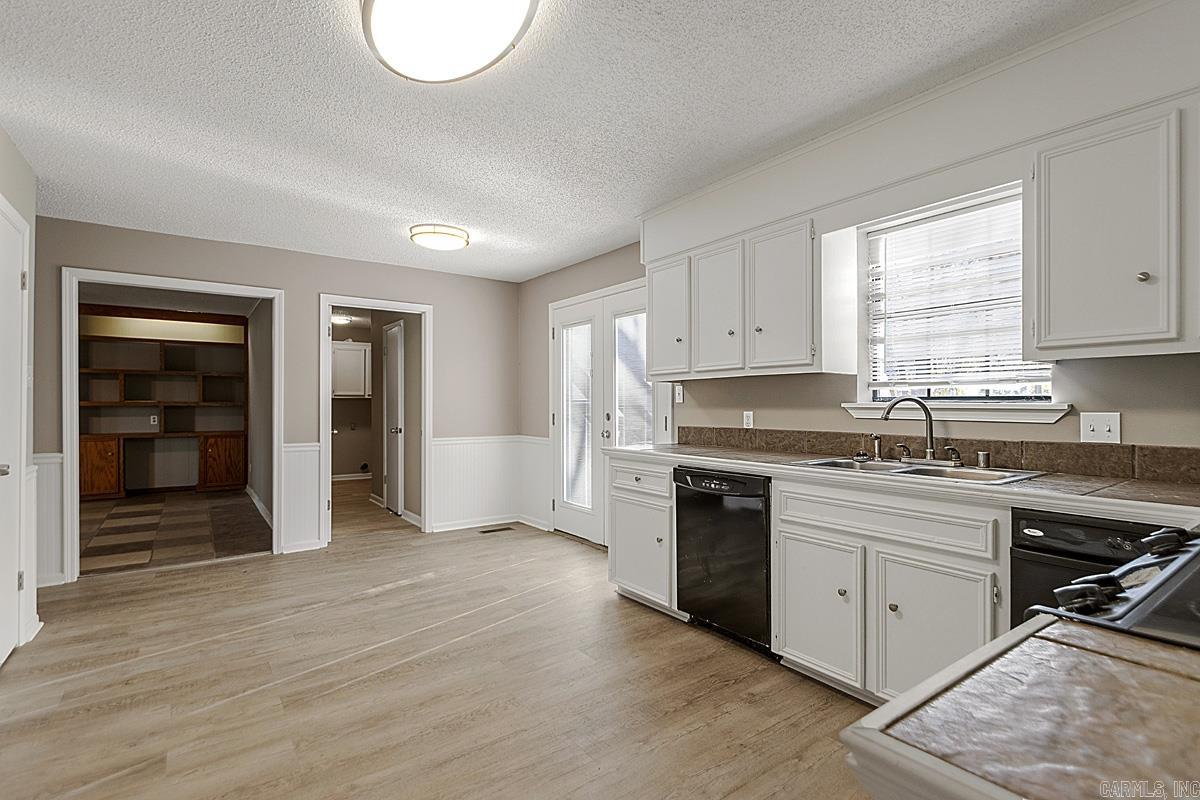 PINE GROVE - Residential