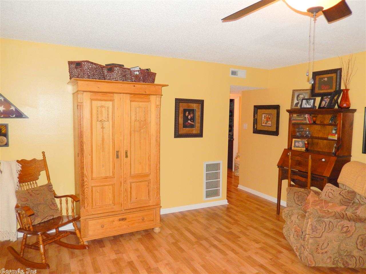 SANDALWOOD - Residential