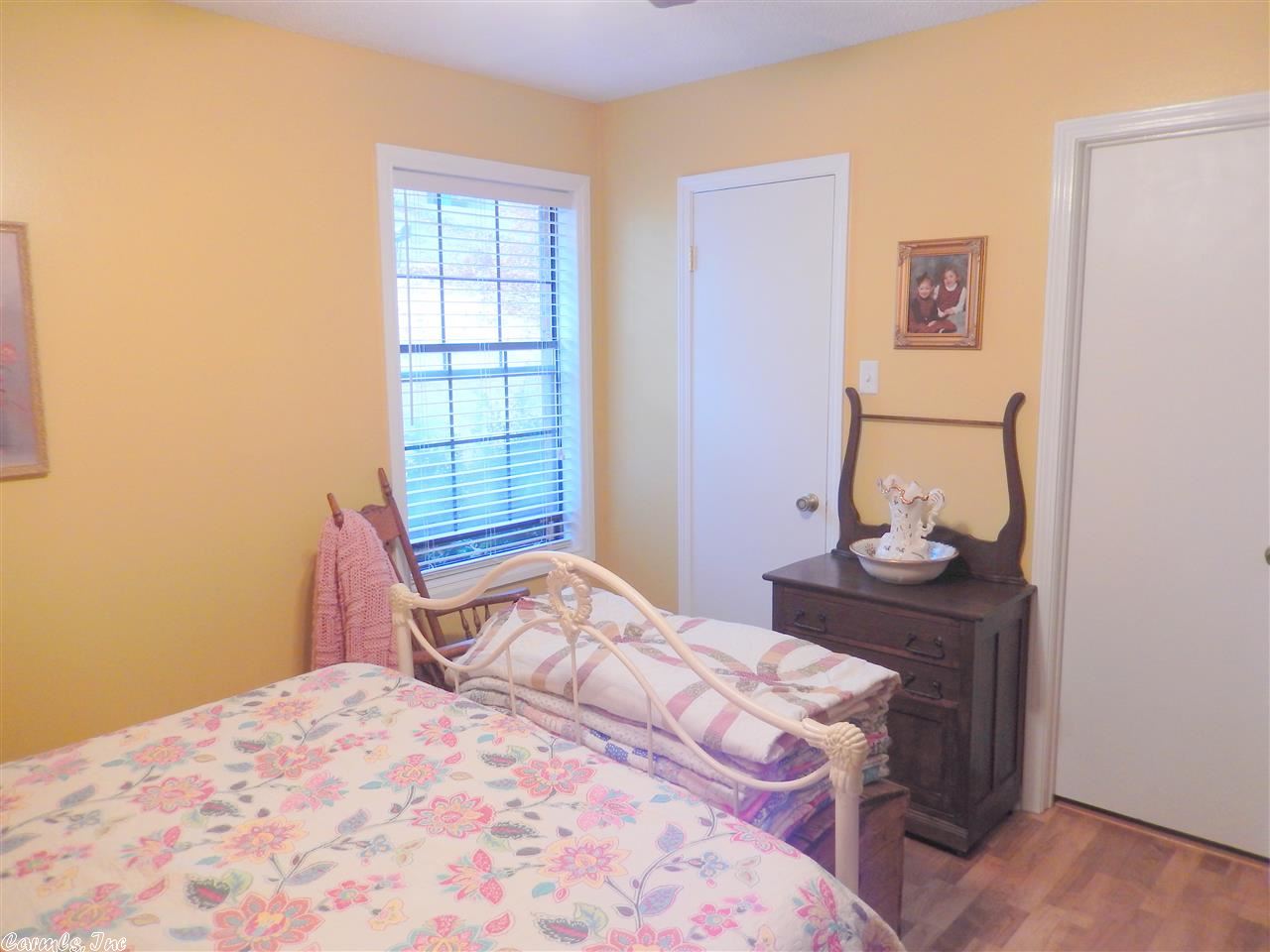 SANDALWOOD - Residential