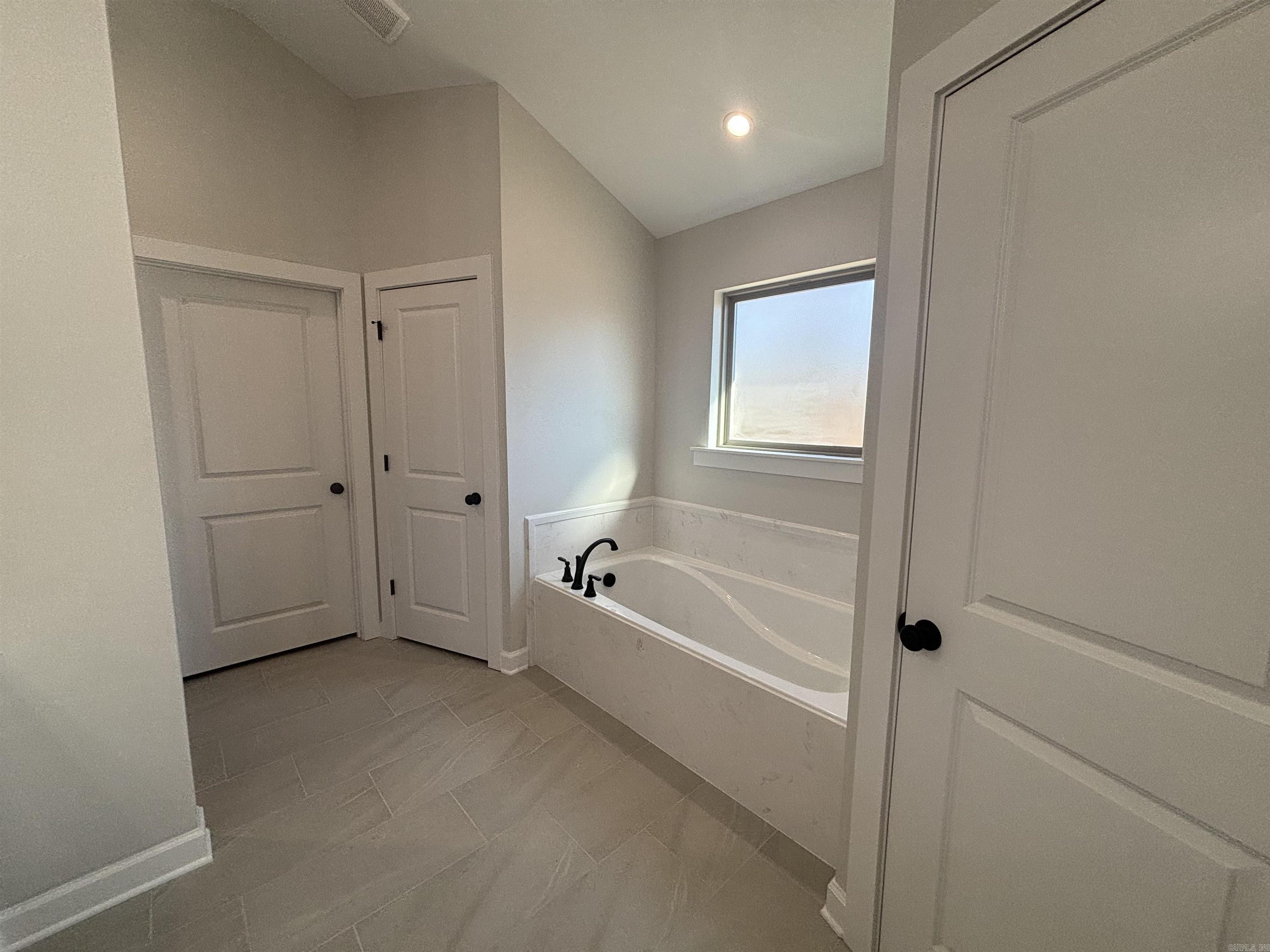 CYPRESS VIEW - Residential