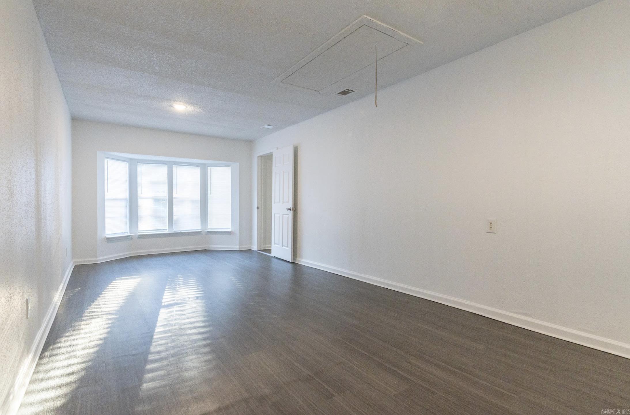 WOODBRIAR - Residential