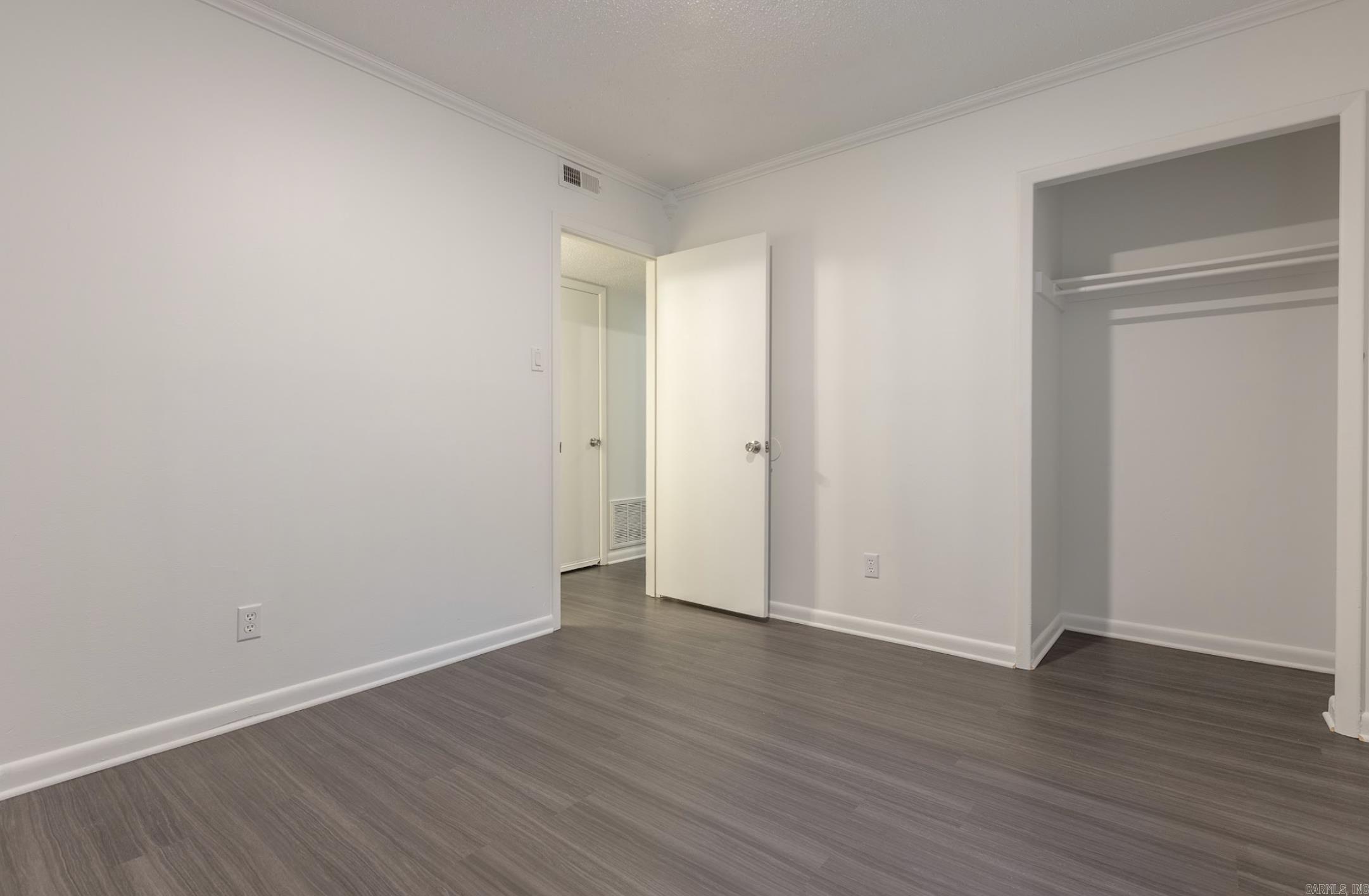 WOODBRIAR - Residential