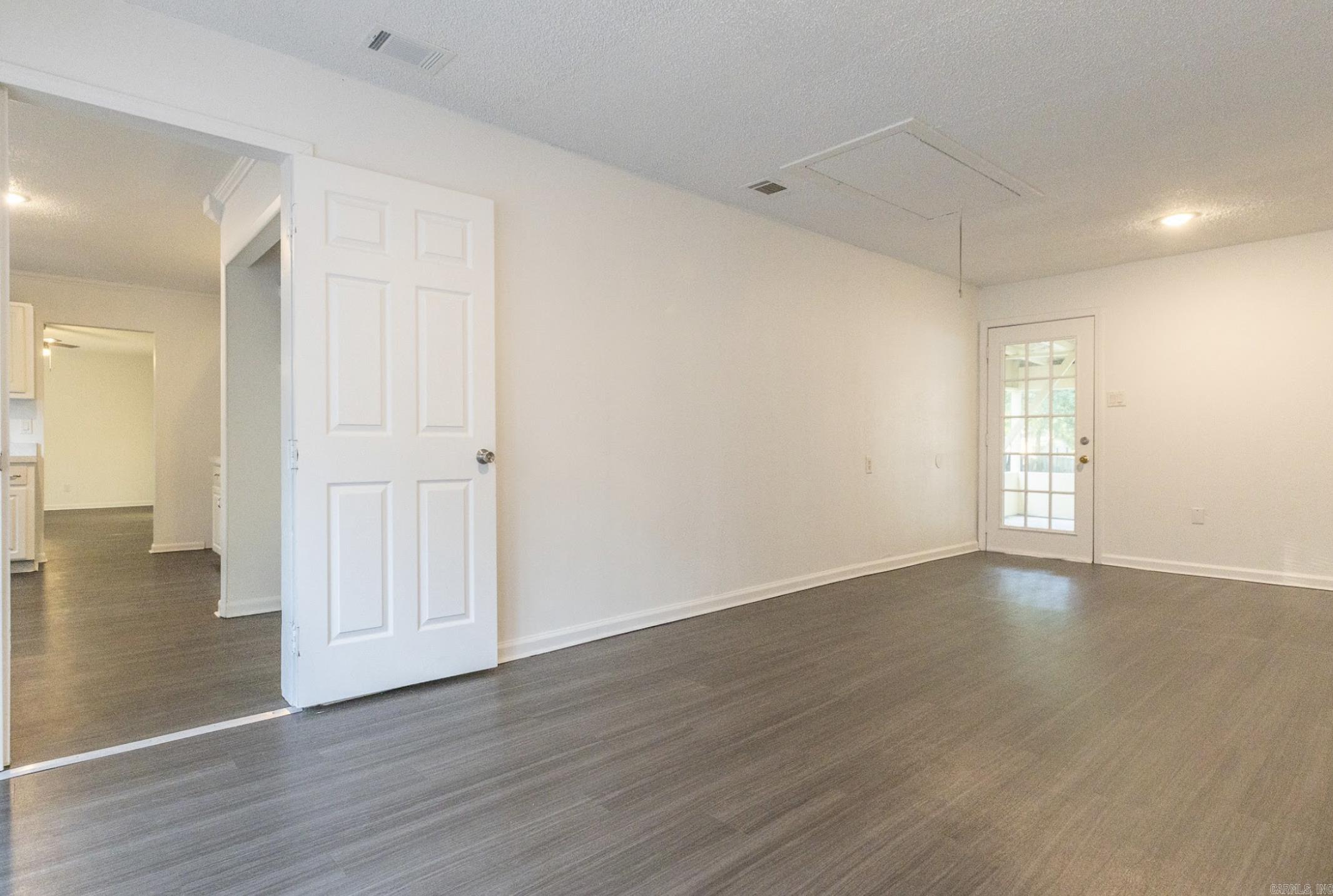 WOODBRIAR - Residential