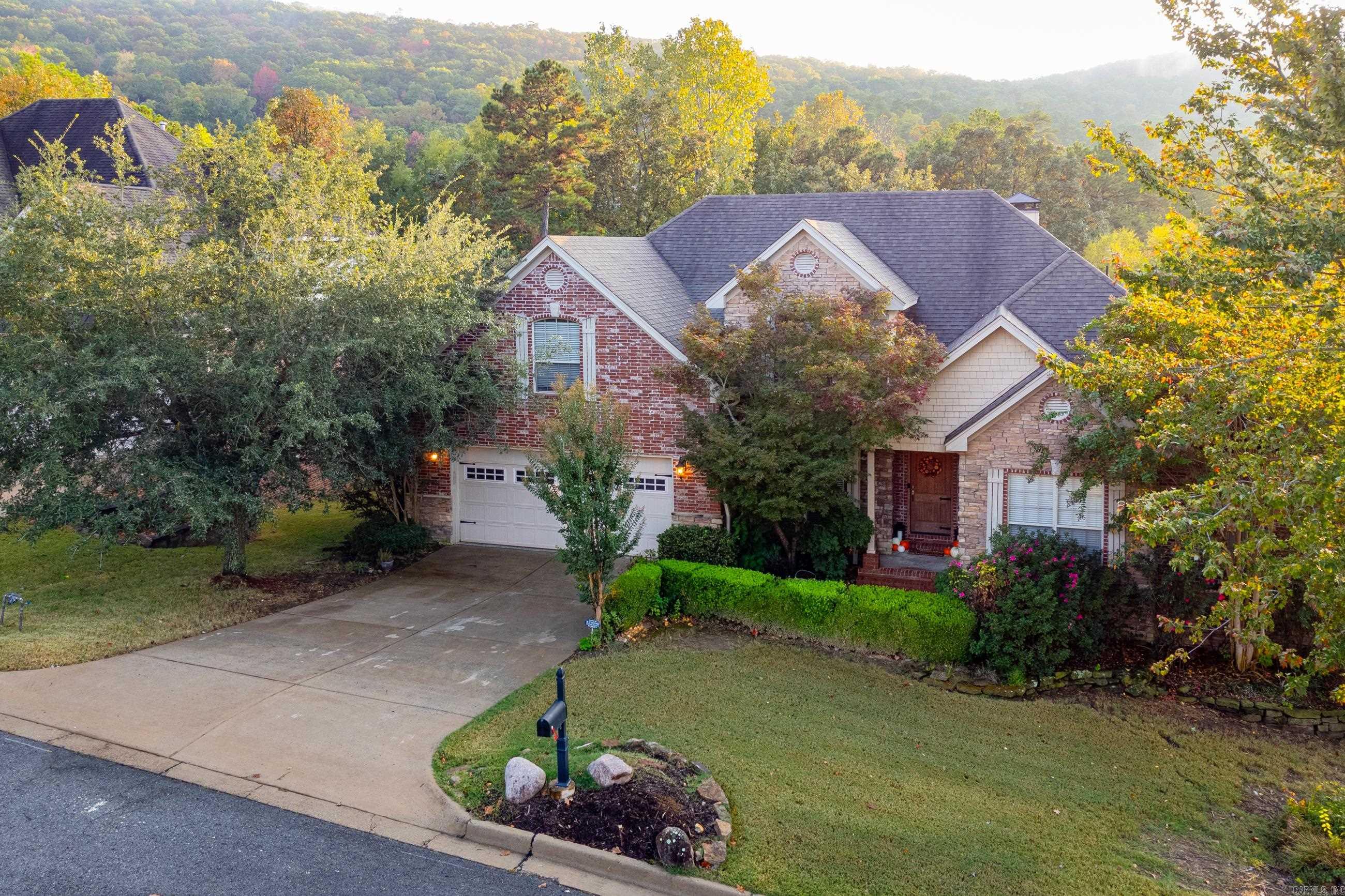 CHENAL VALLEY CHALLAIN PLACE - Residential