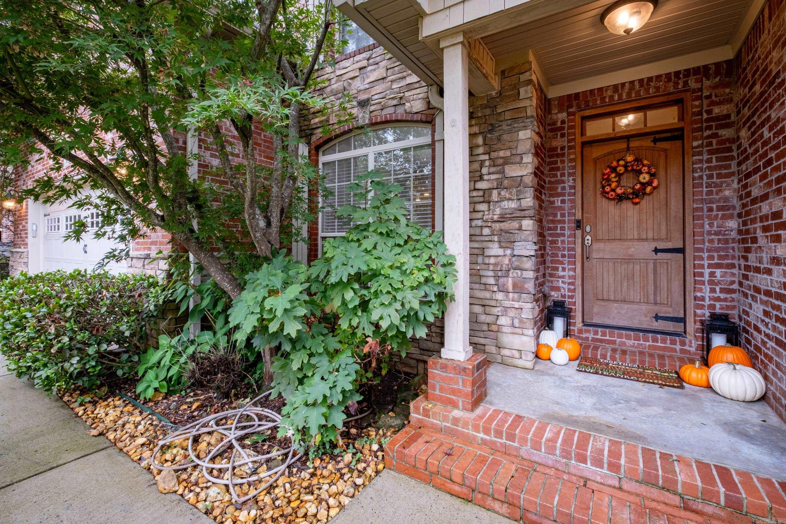 CHENAL VALLEY CHALLAIN PLACE - Residential