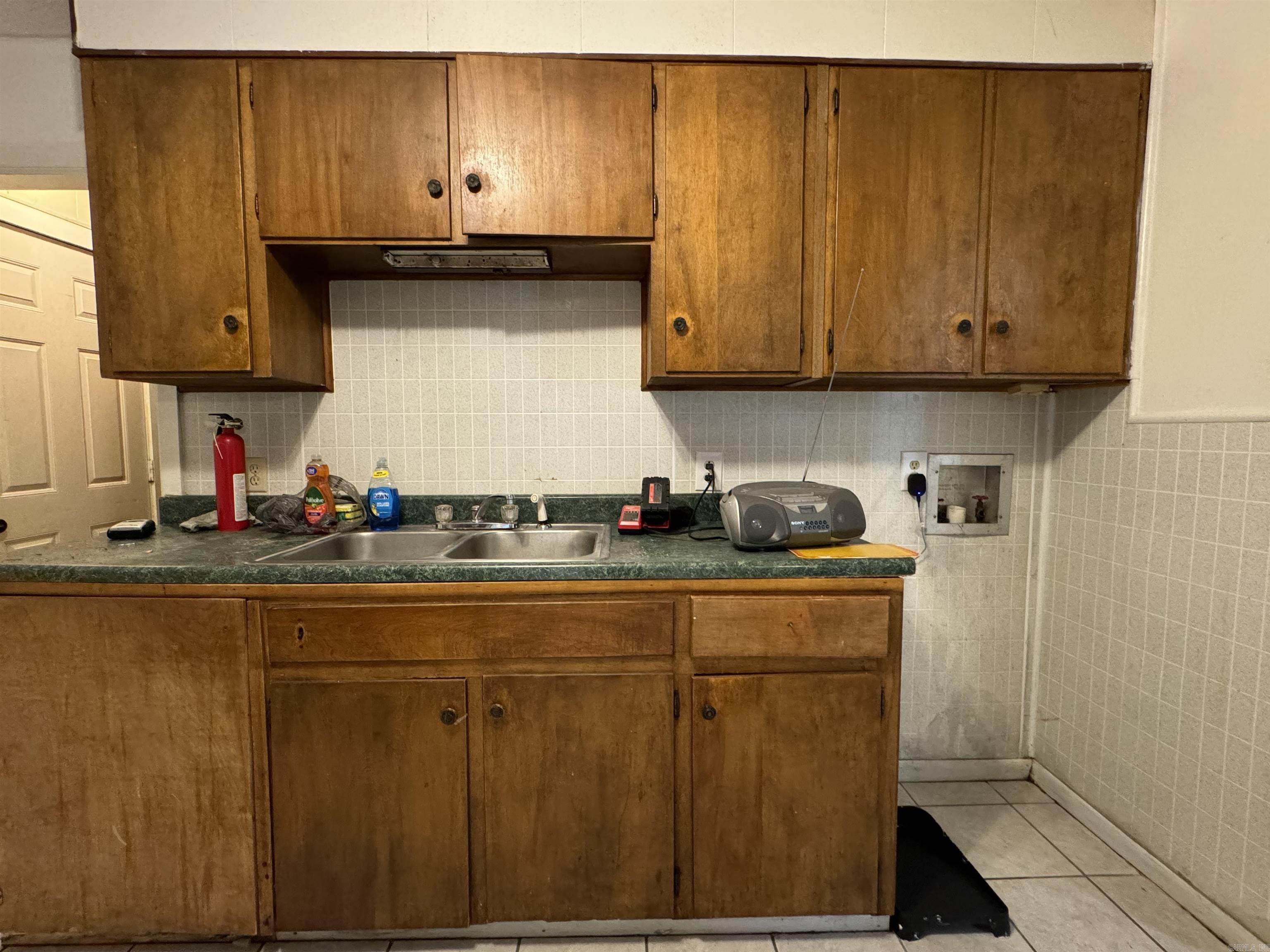 SENYARD FRED ADD - Residential