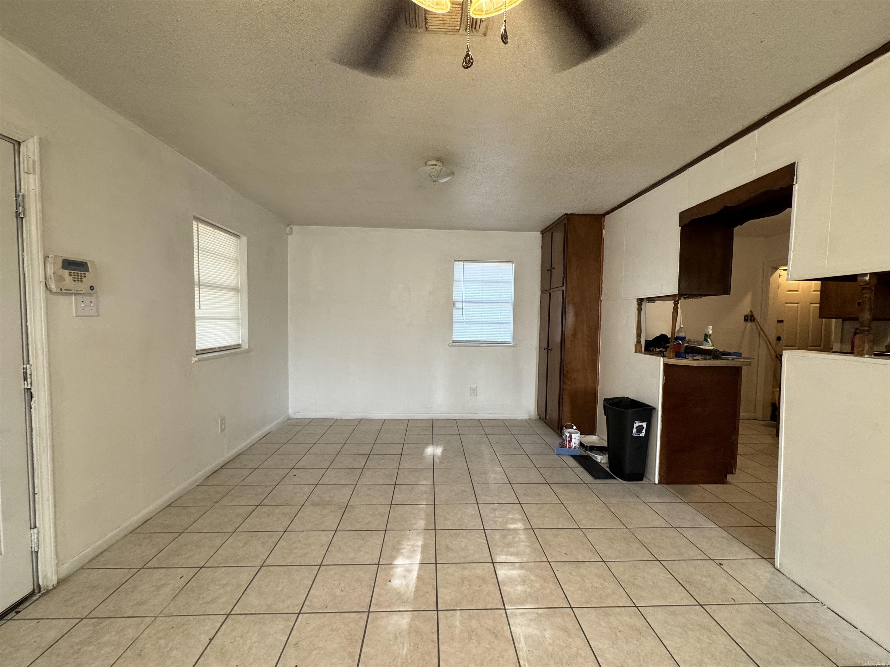 SENYARD FRED ADD - Residential