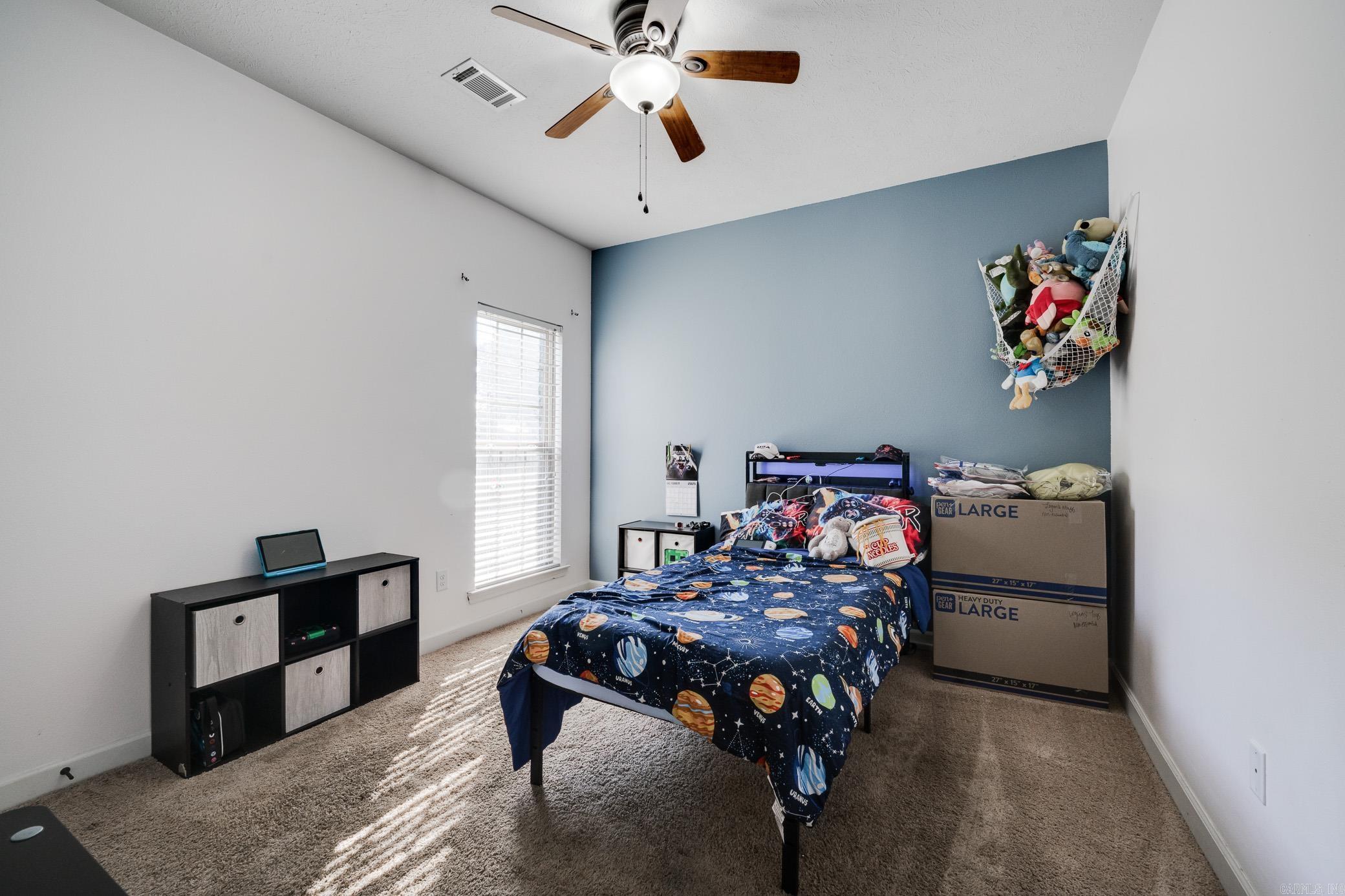 SPRING VALLEY - Residential