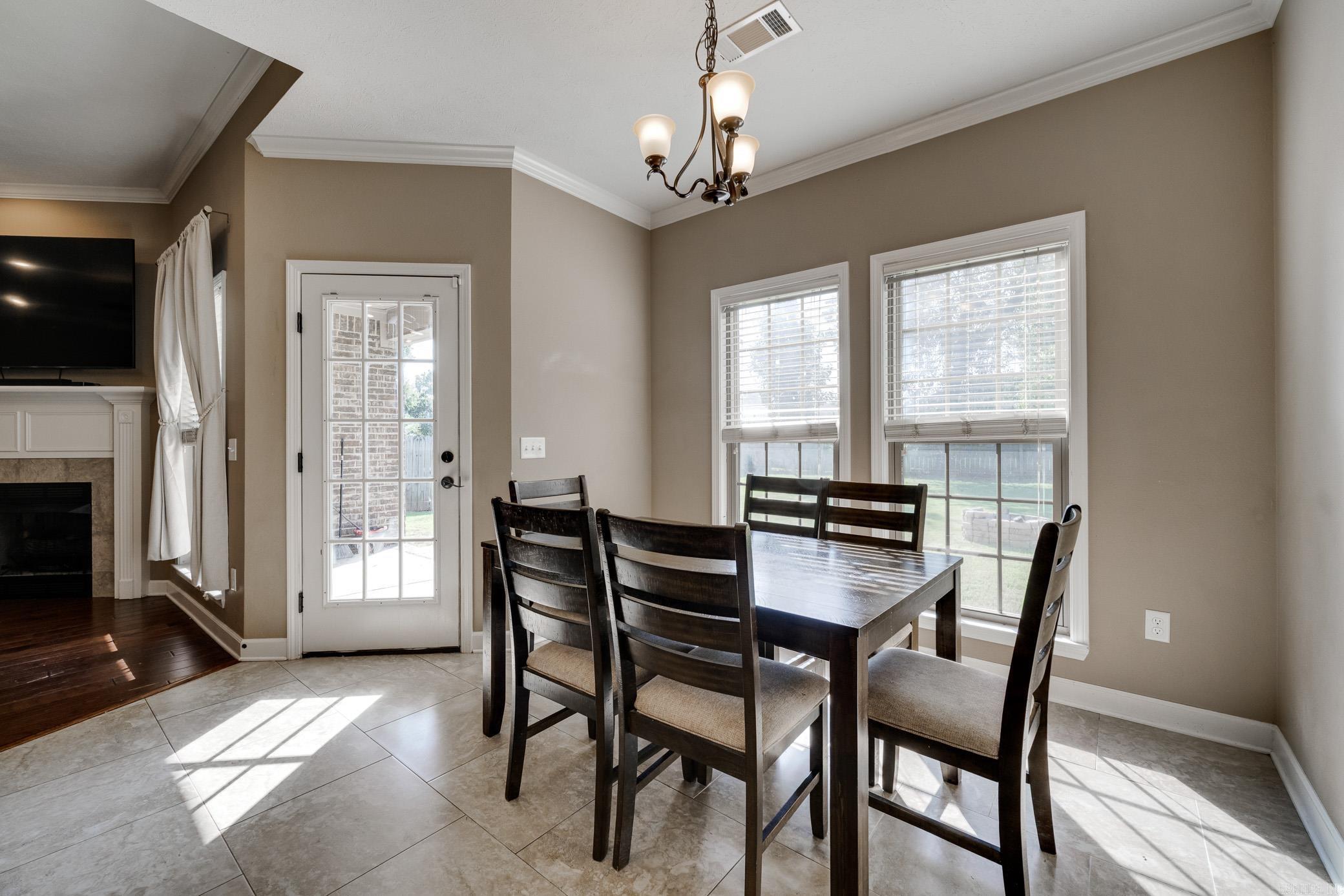SPRING VALLEY - Residential