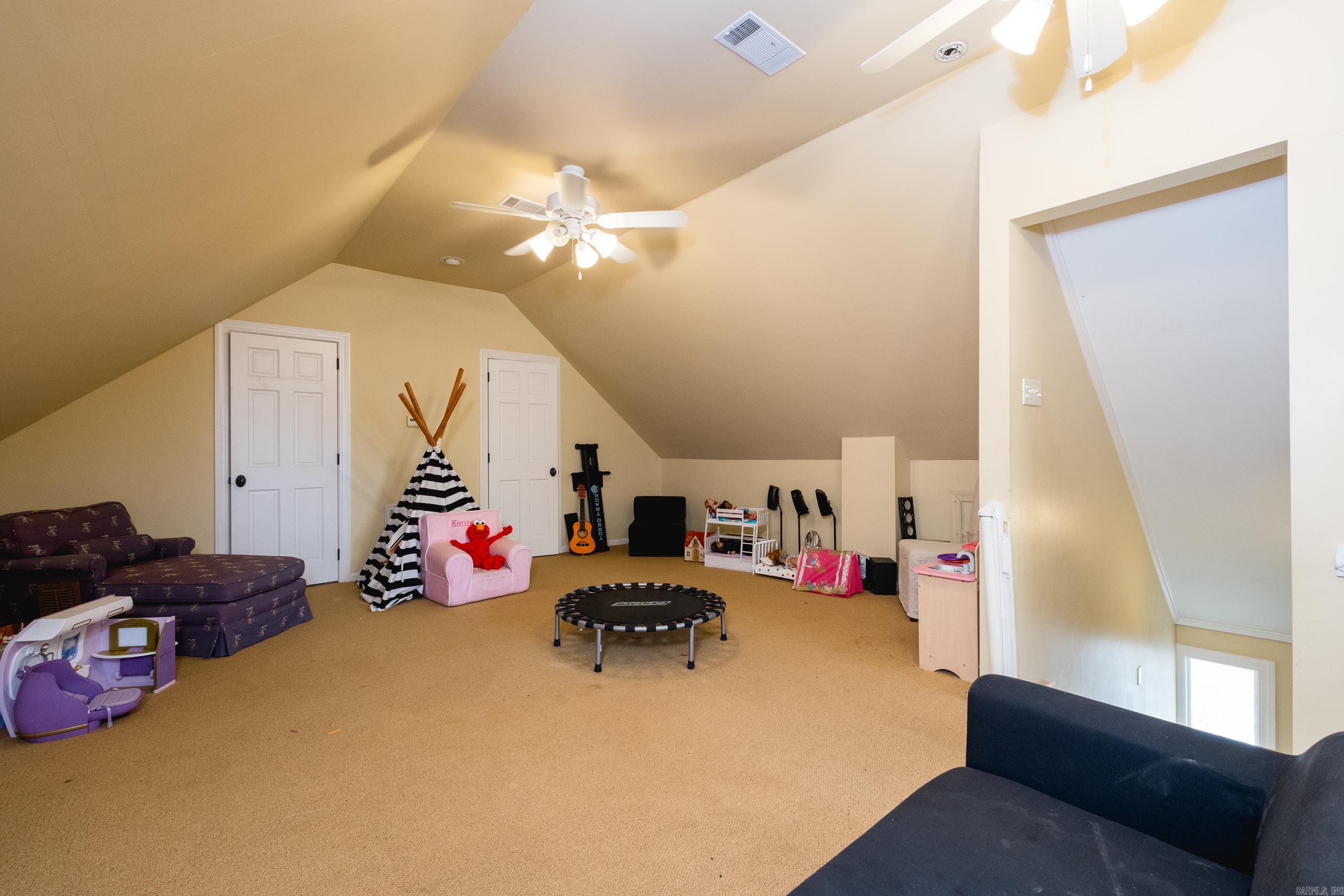 PARK VIEW - Residential