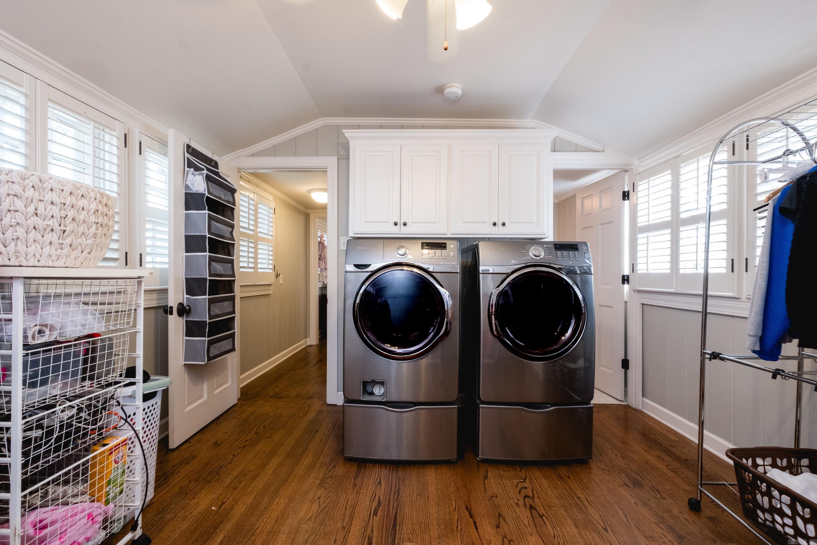 PARK VIEW - Residential