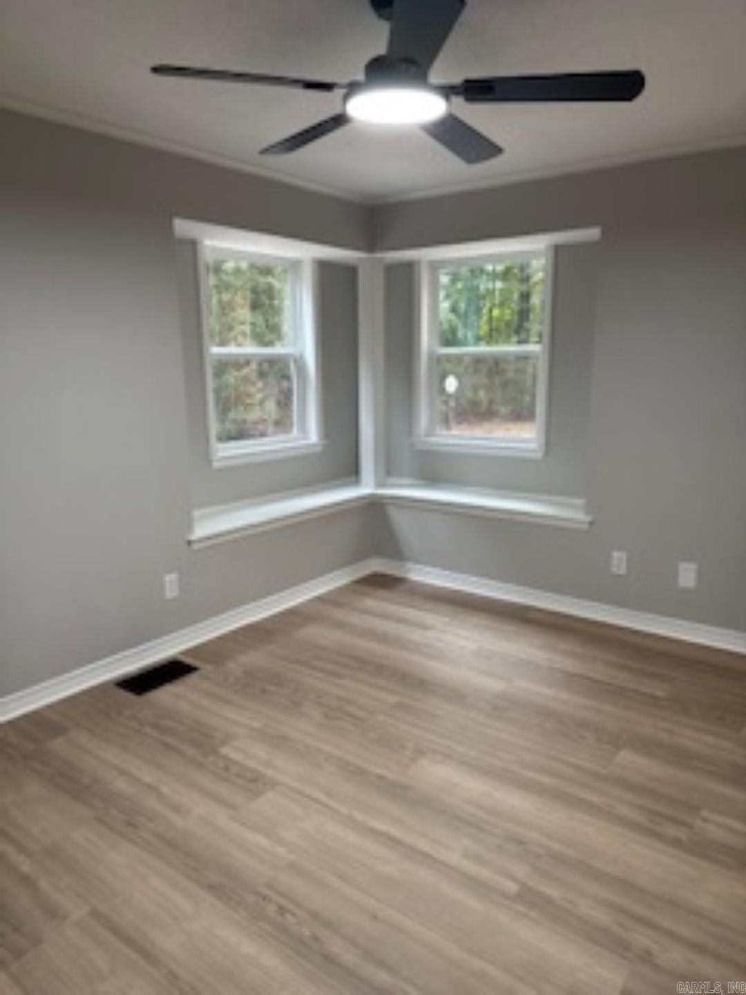 PINE HILLS - Residential