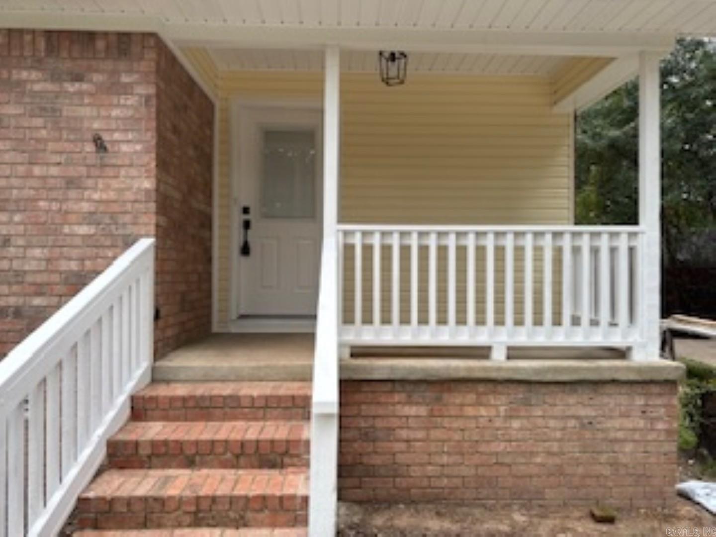 PINE HILLS - Residential