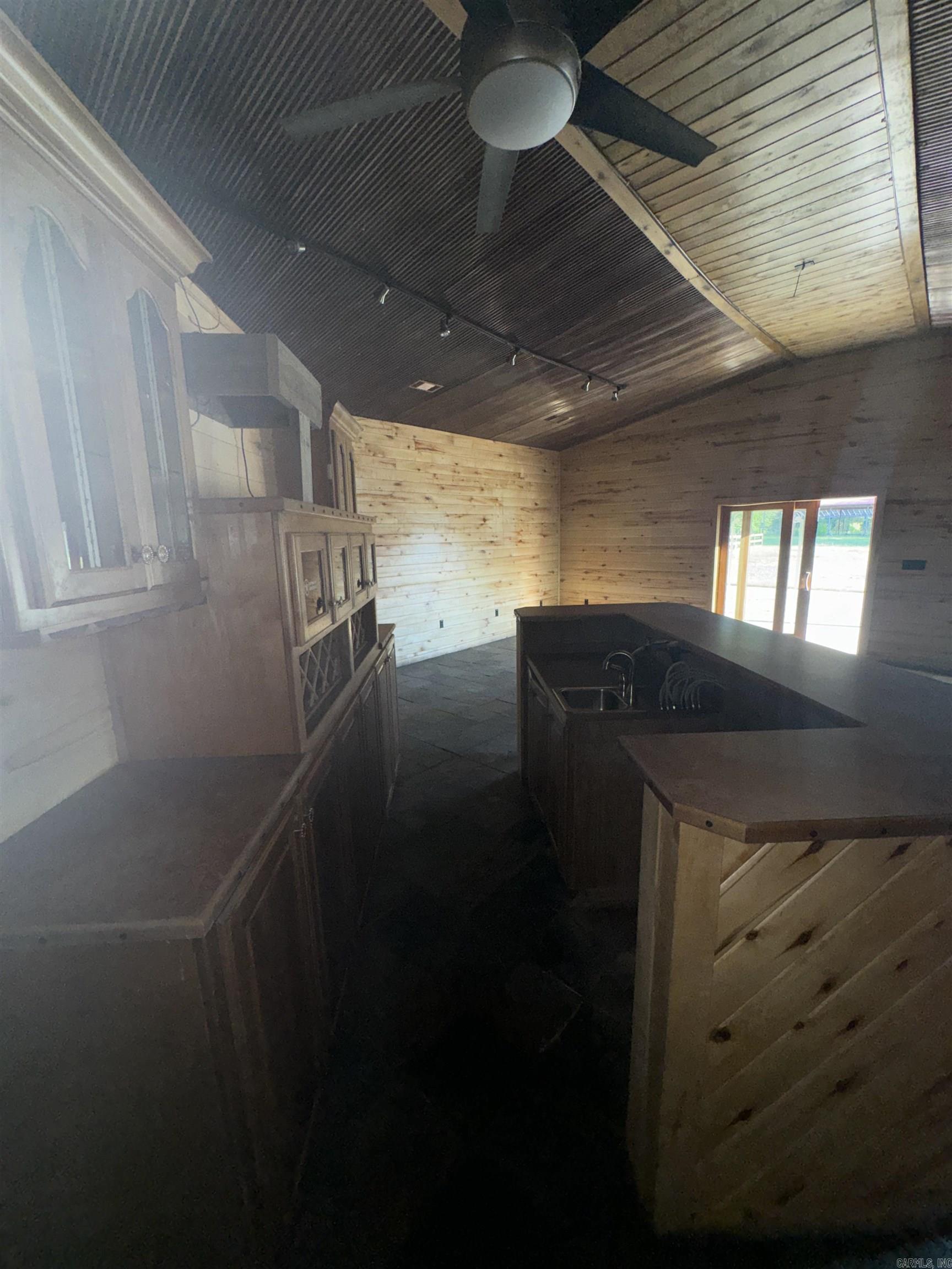 Metes & Bounds - Farm