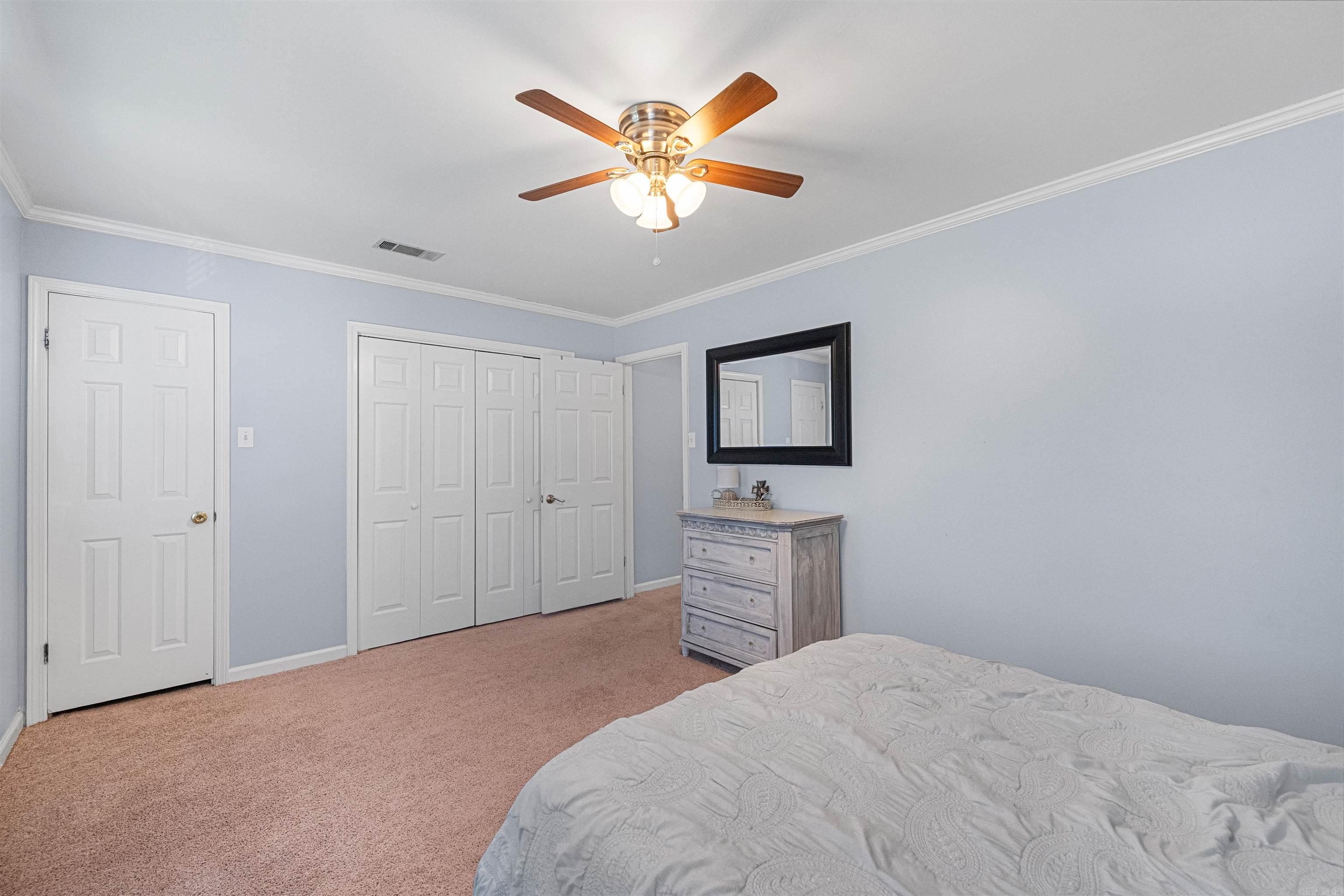 LUDINGTON HGTS - Residential