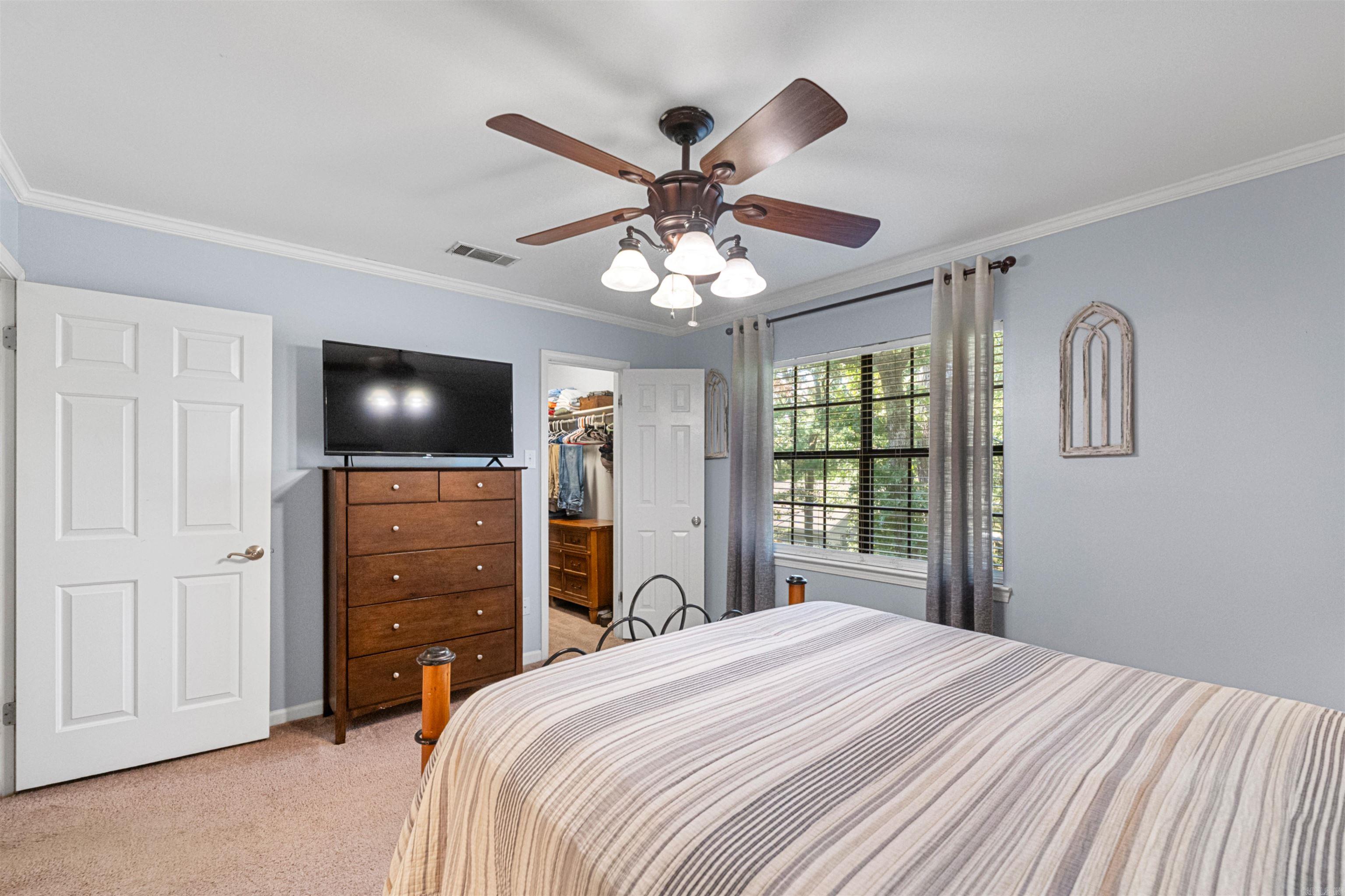 LUDINGTON HGTS - Residential