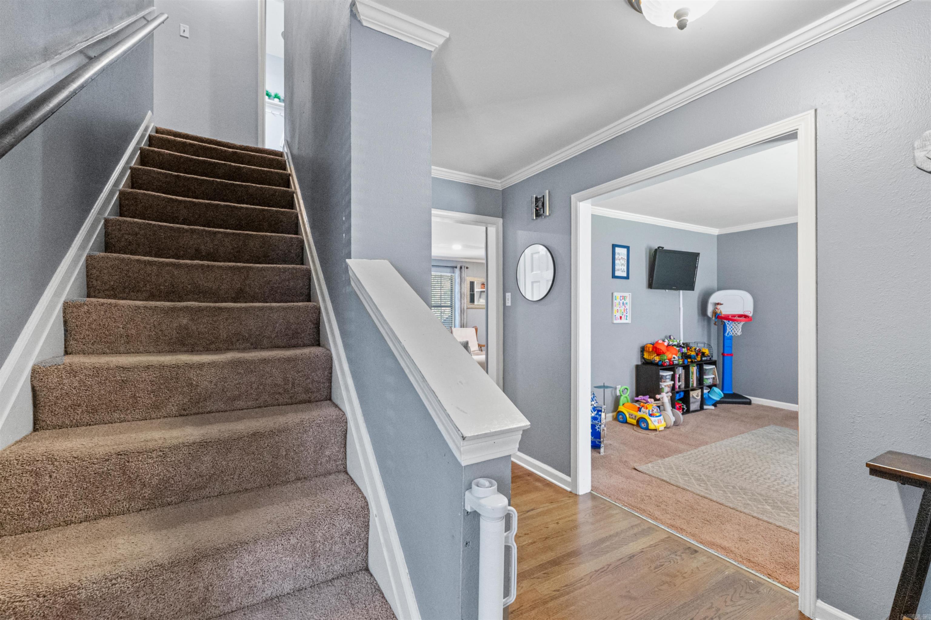 LUDINGTON HGTS - Residential