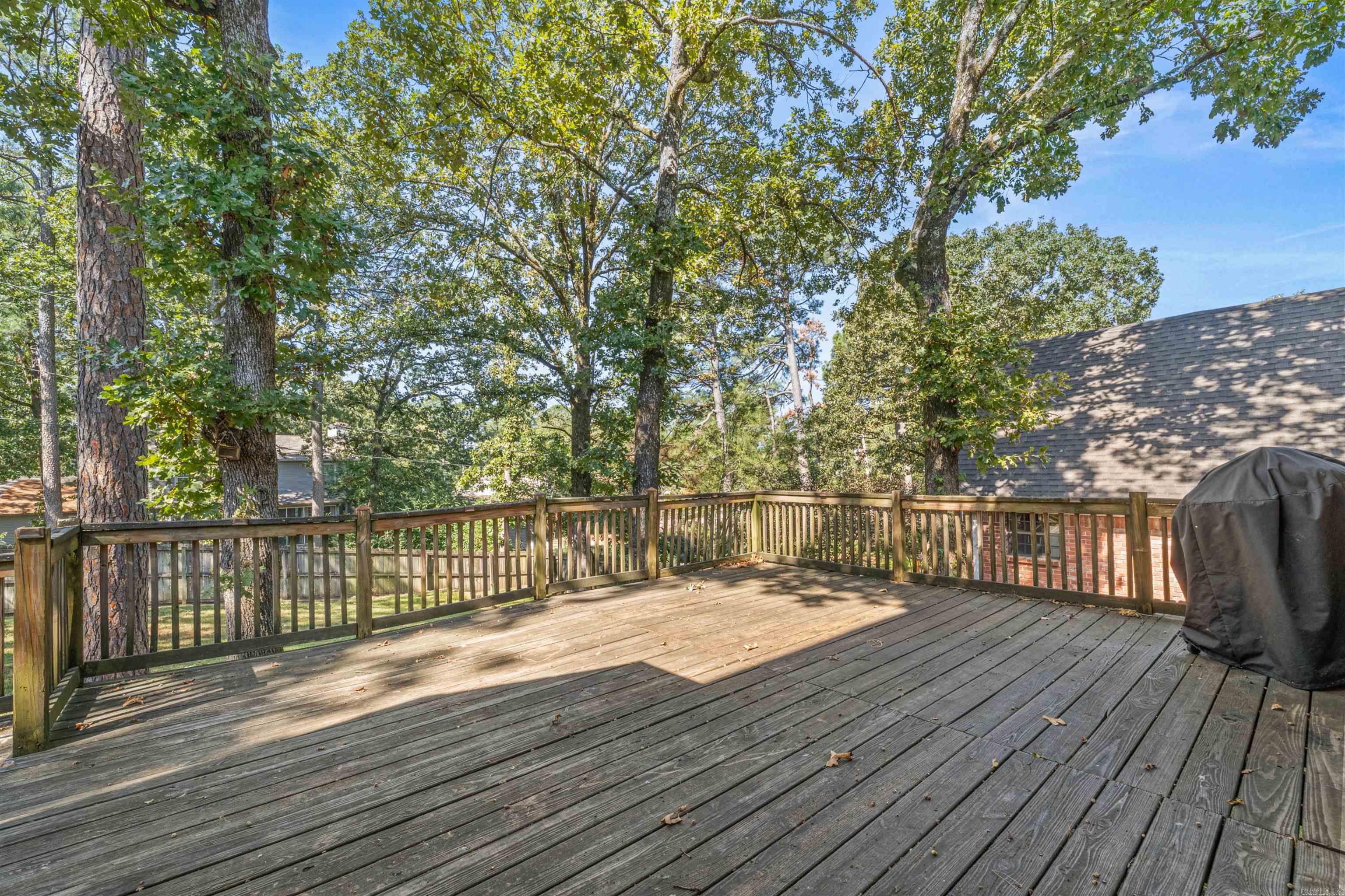 LUDINGTON HGTS - Residential