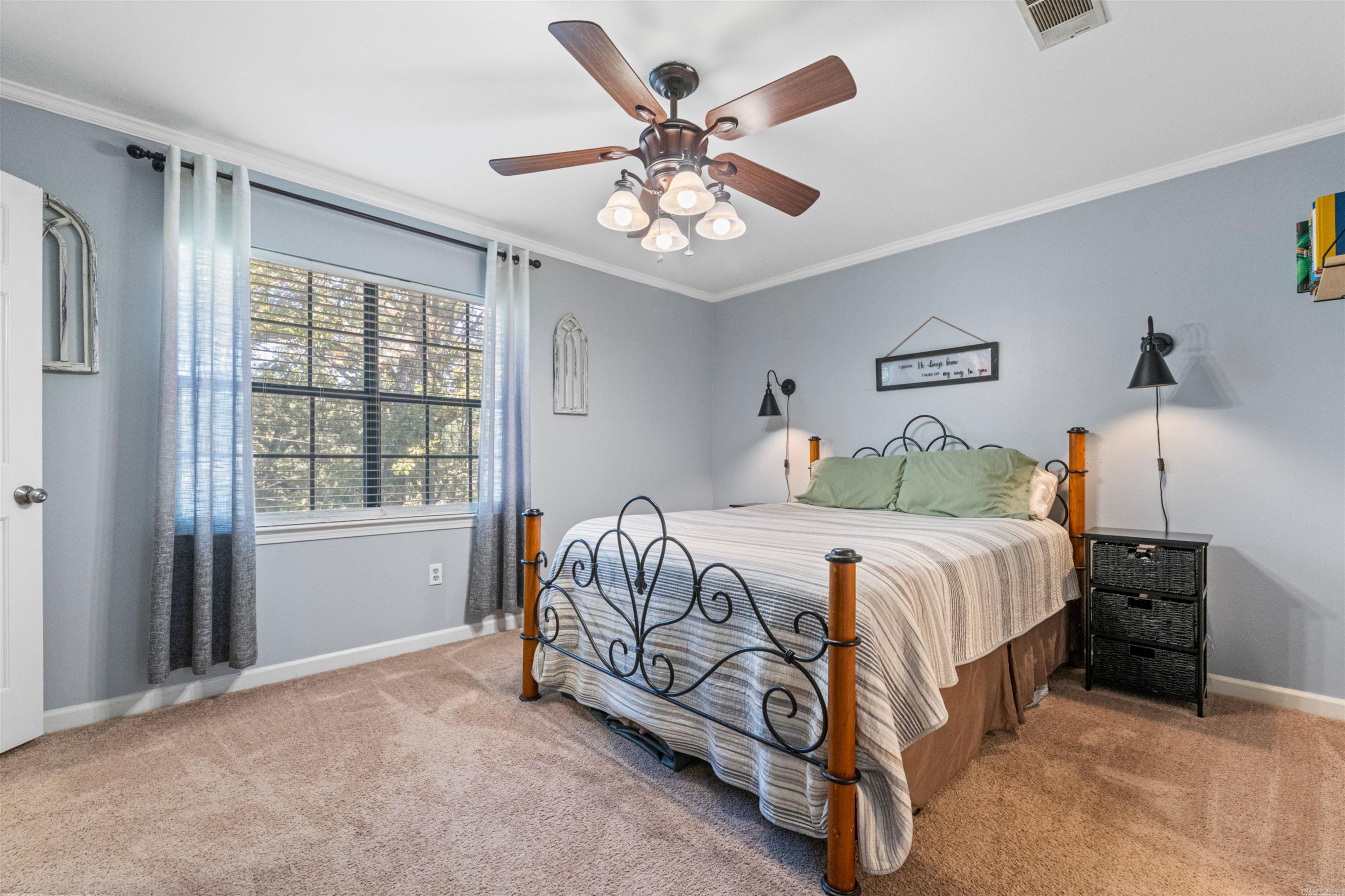 LUDINGTON HGTS - Residential