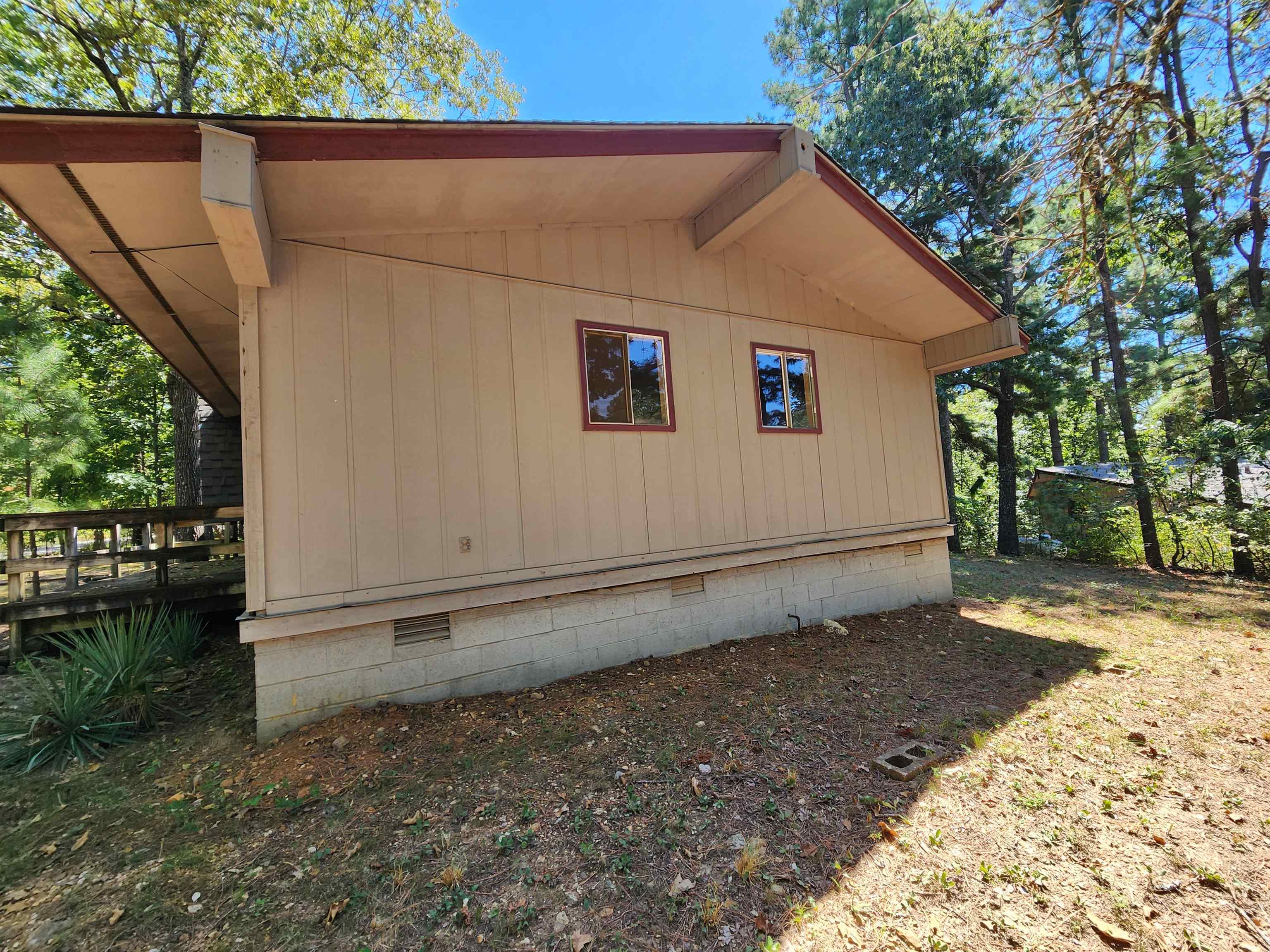 Navajo Second - Residential