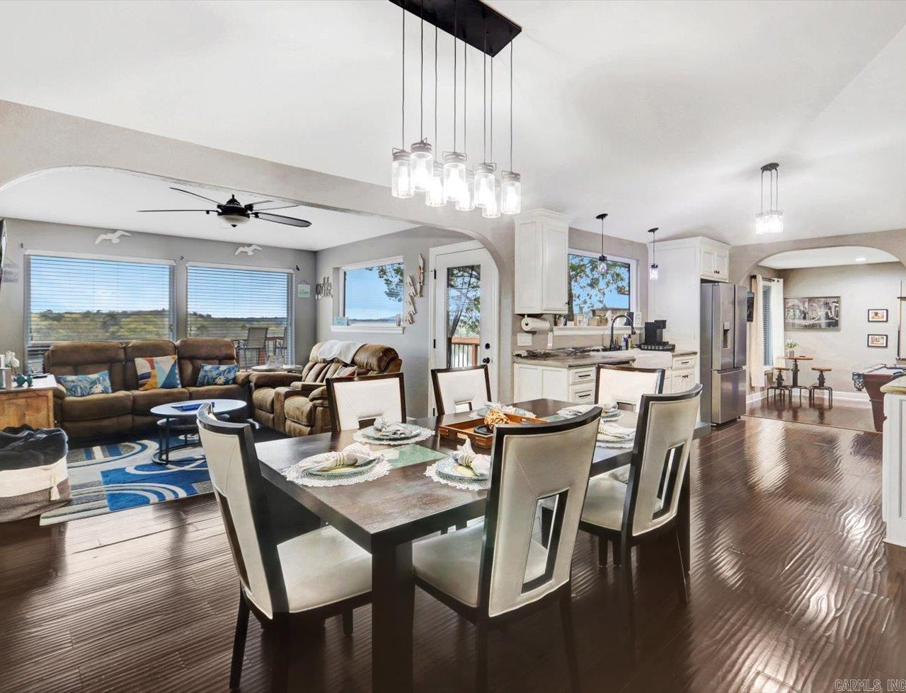 LAKE CATHERINE IND. ESTATES - Residential