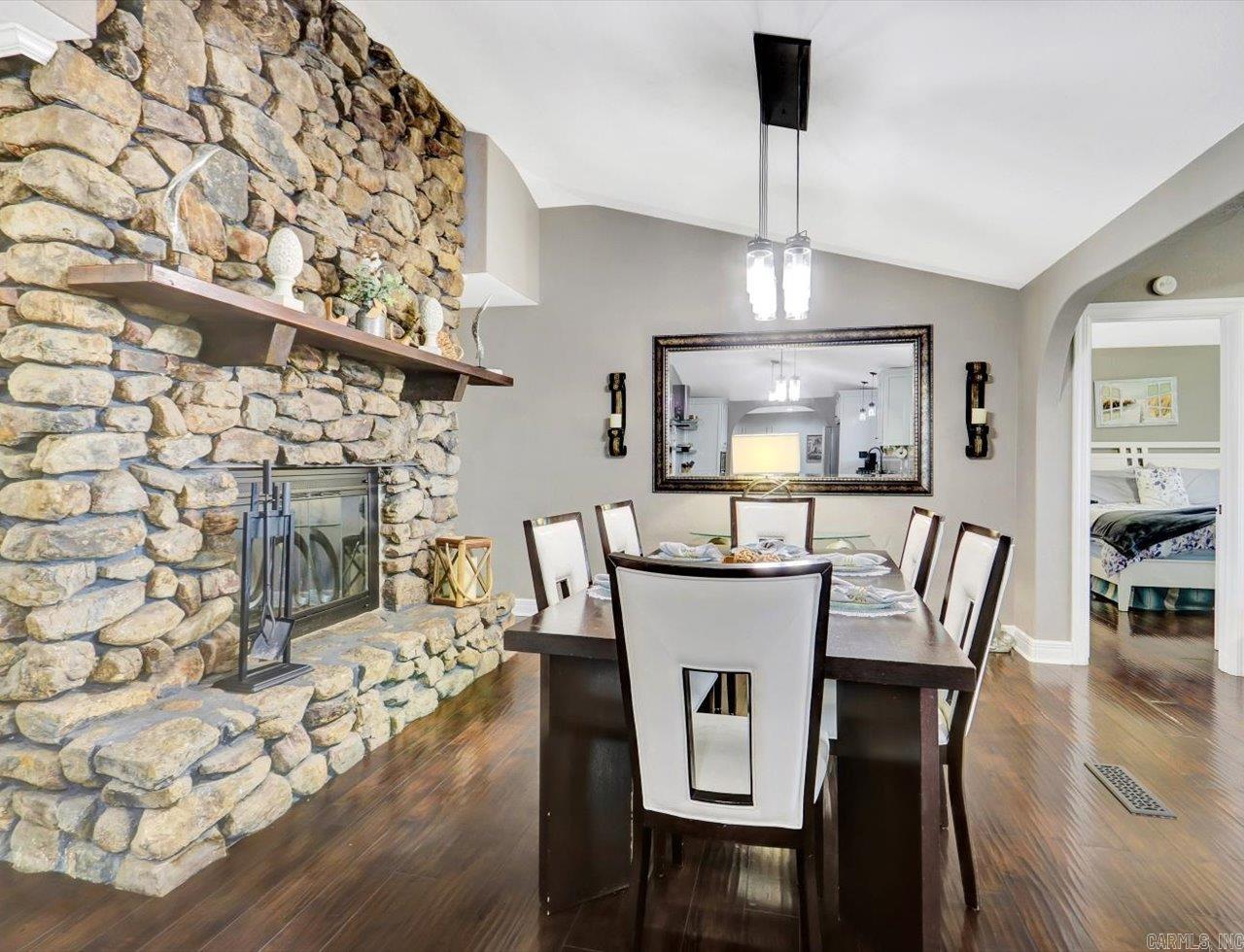 LAKE CATHERINE IND. ESTATES - Residential