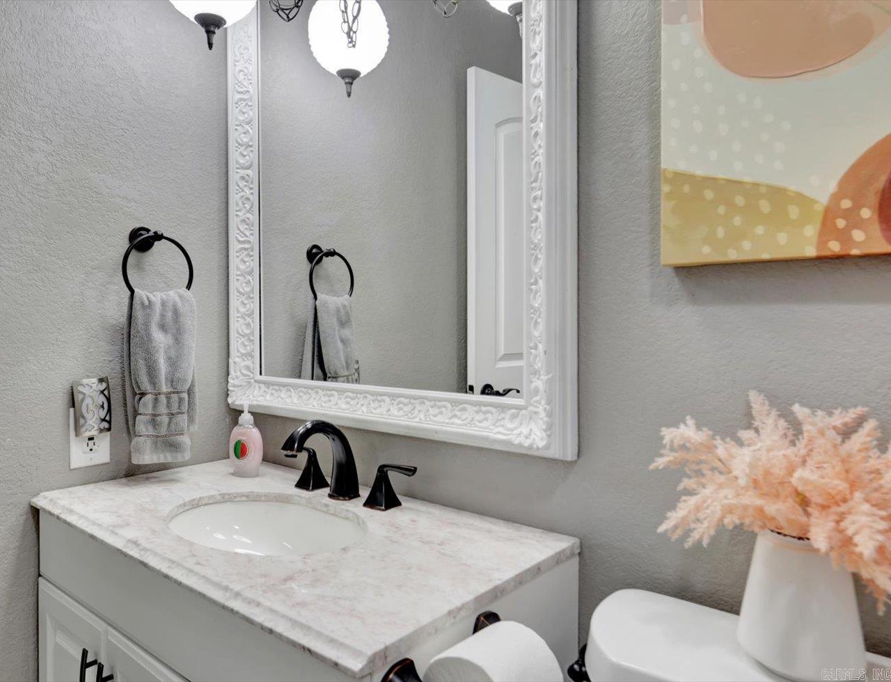 LAKE CATHERINE IND. ESTATES - Residential