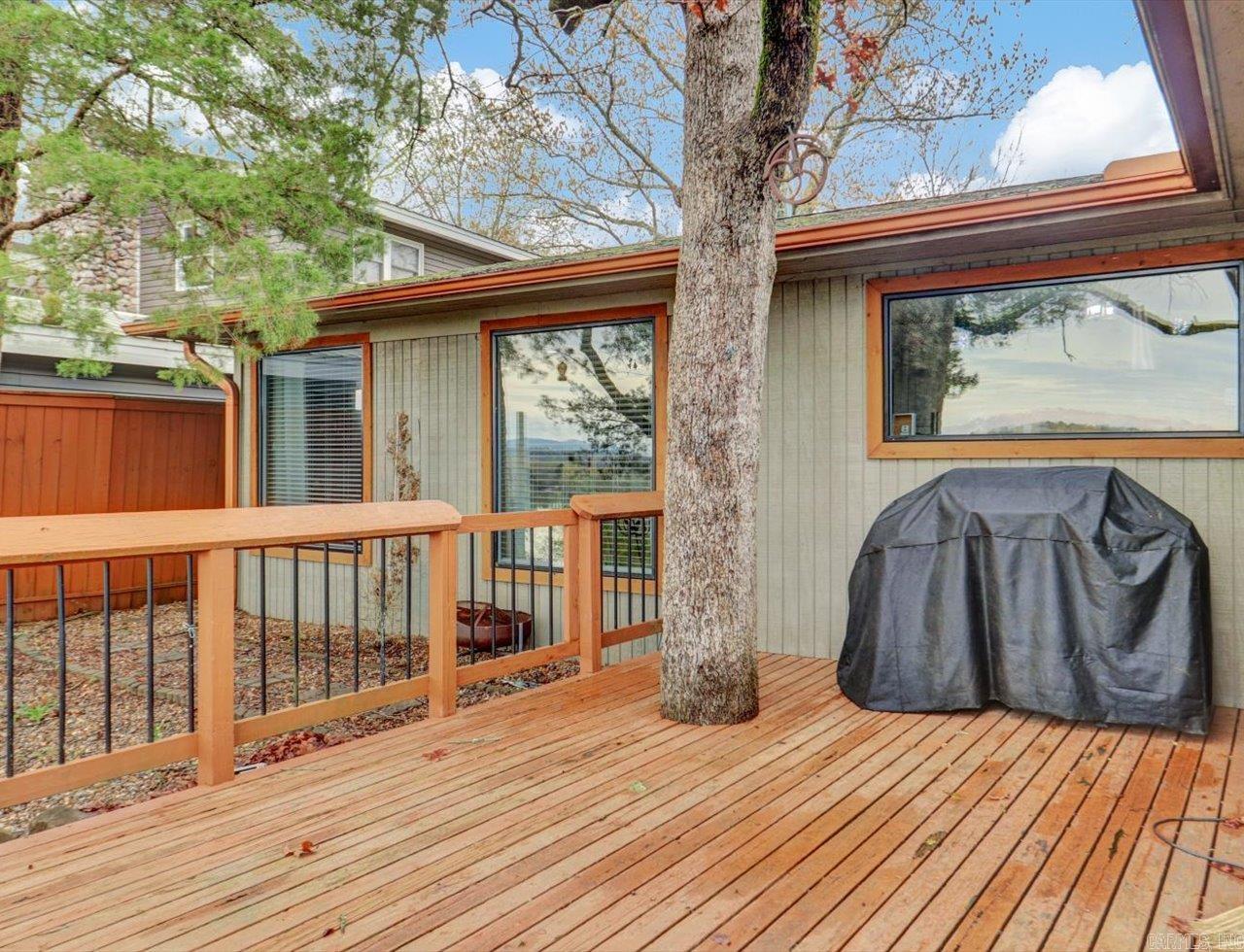 LAKE CATHERINE IND. ESTATES - Residential