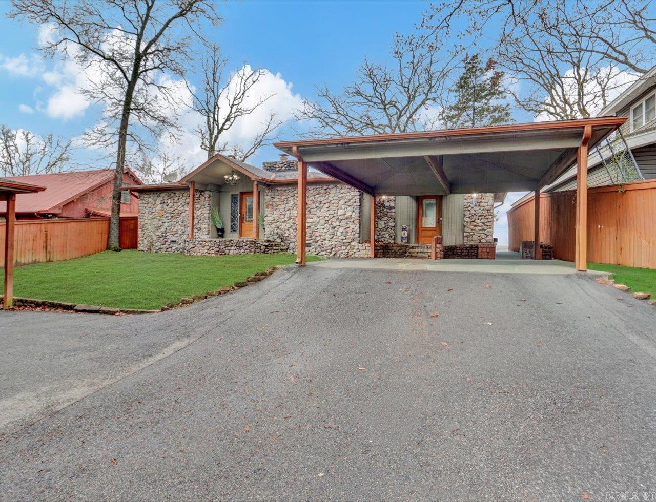 LAKE CATHERINE IND. ESTATES - Residential