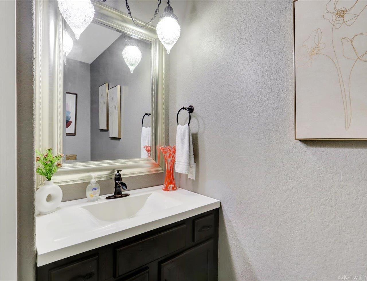 LAKE CATHERINE IND. ESTATES - Residential