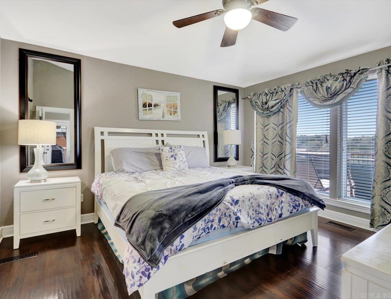 LAKE CATHERINE IND. ESTATES - Residential