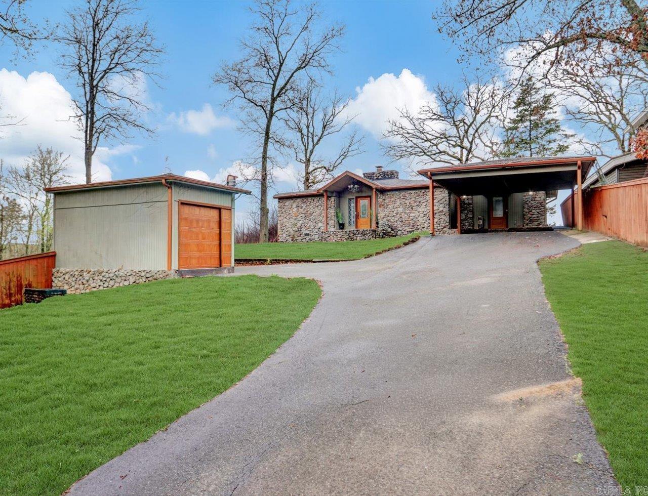 LAKE CATHERINE IND. ESTATES - Residential