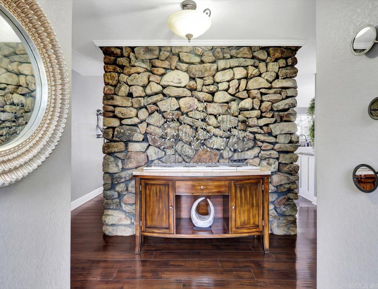 LAKE CATHERINE IND. ESTATES - Residential