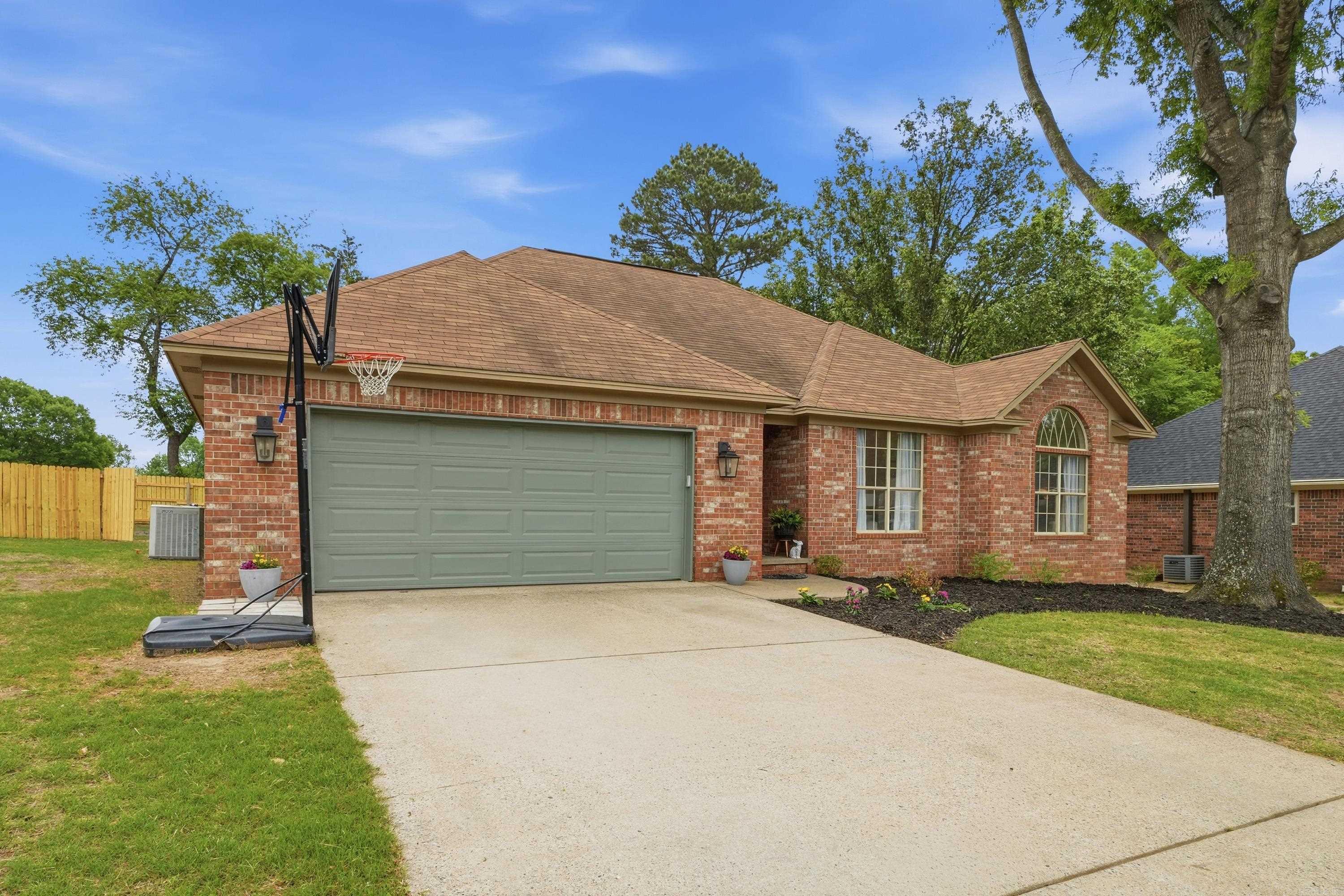 WHITNEY WOODS - Residential