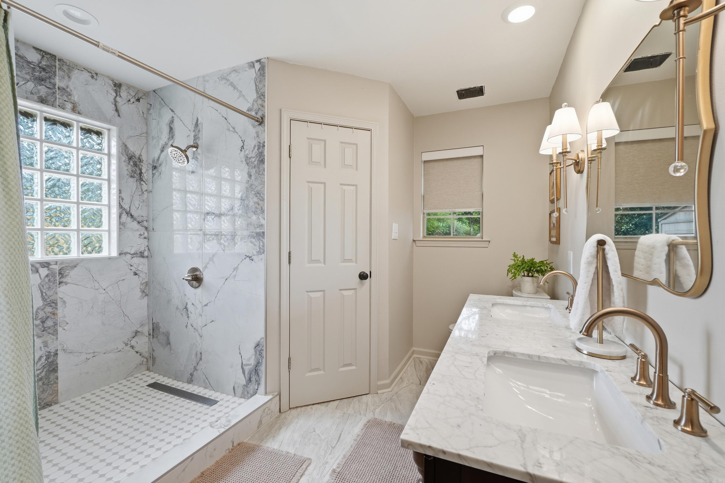 WHITNEY WOODS - Residential