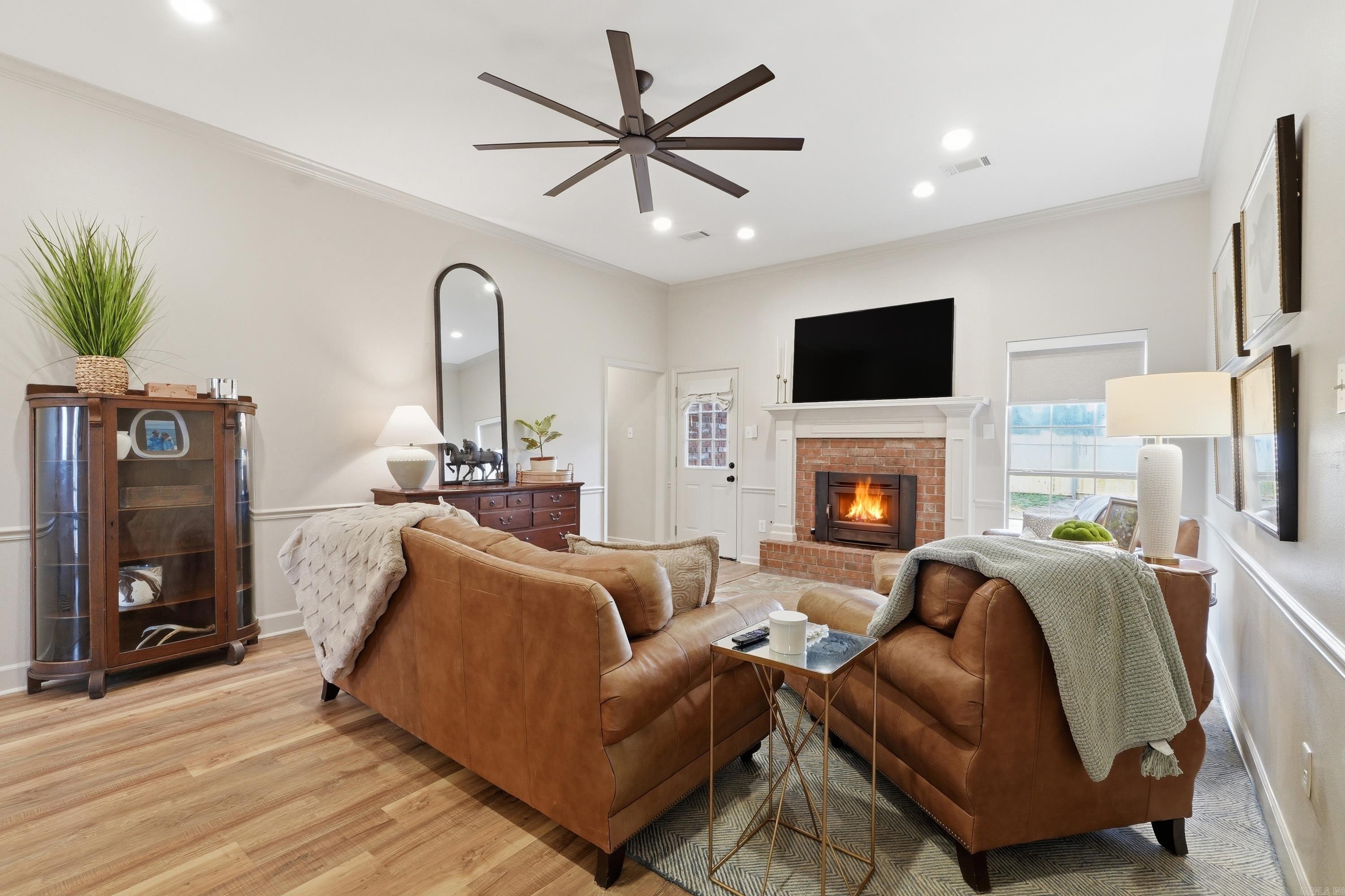 WHITNEY WOODS - Residential