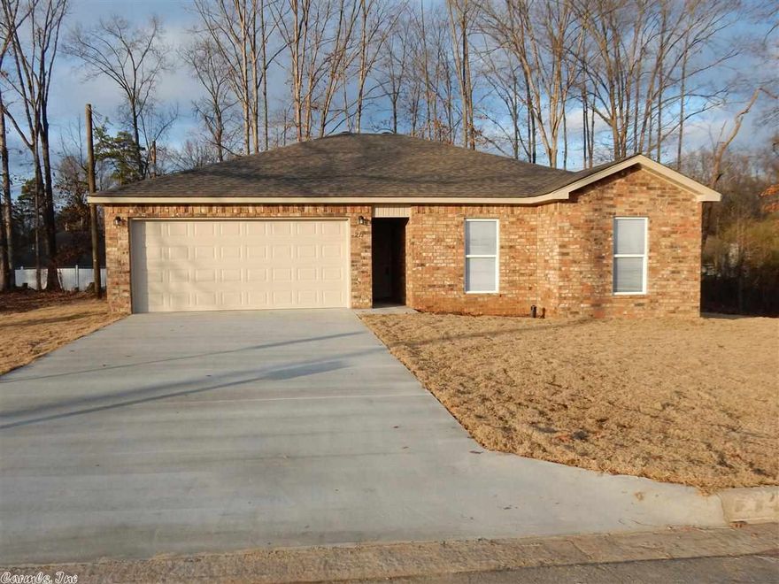 New Construction! Very cute home on level lot. This home has stained concrete floors in the main areas! Easy to maintain! The kitchen has tons of cabinets and a walk in pantry!  It even comes with a refrigerator and blinds.  All 3 bedrooms have carpet and master bedroom has a large walk in closet!  All electric. sq ft approx. please measure!