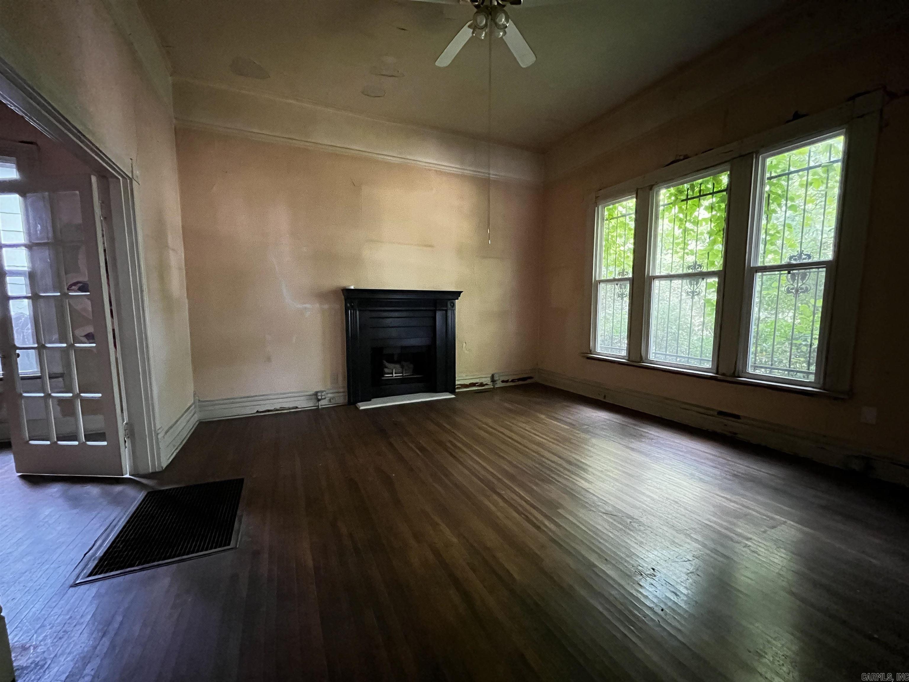 NORTH ARGENTA - Residential